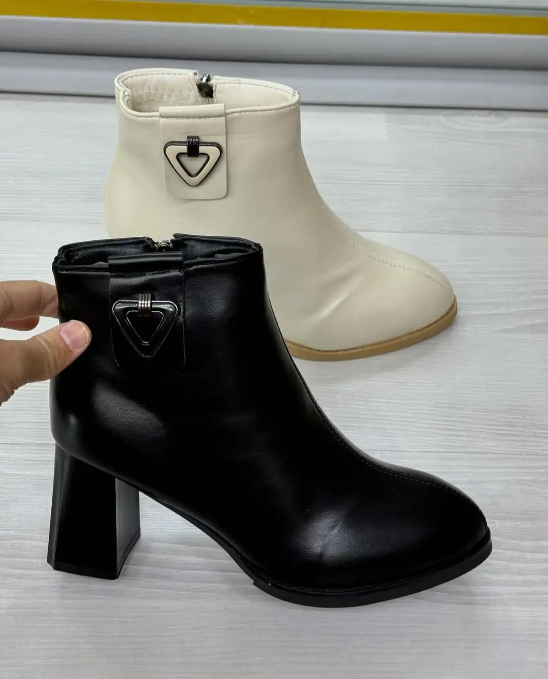 Türkmen fasonlar pombarh fasonlar Fasonlar 2025 fasonlar fason moda modalar Bezen bezen Türkmen fasonlar 2026 Türkmen fasonlar 2025 Türkmen fasonlar 2024 Türkmen fasonlar 2023 turkmenistan türkmenistan turkmen türkmen ashgabat  asgabat aşgabat balkan mary lebap dashoguz dasoguz daşoguz pombarh ponbarhat gulyupek gülýüpek stapel ştapel Gralan Çüýdeşen Abaýa Gadymy Krep Gurultaý 	Keteni Ýüpek Şifon Gipýur Lyon Welwet Atlas Kaşemir Streýç Suzana Ştapel Gülýüpek Pombarh Ýupka Gursakça Aksesuarlar Palto Penjek Okuw eşik Fata Sport eşik Uniforma Nakidka Öýme Şarf kompýuter ýaka ýaglyk Arenda köýnek 2nji el köýnek Taýyn köýnek Matalar Milli lybas milli lybaslar Toý köýnek Toý köýnekler toy koynek toy koynekler gundelik koynekler Gündelik	 
 köýnekler fata koynek Modern taze fason Eskiz koynektm turkmenkoynek türkmenkoynek fason moda moda fasonlar Iş eşik el iş	sada	ýakaly ýakasyz	keşdeli biserli	ýeňli giň nagyşly ýüregi açyk stoýka ýaka ýanly kombinasiýa 	zerli üsti aşak guşakly seçekli gysga ýeňli 