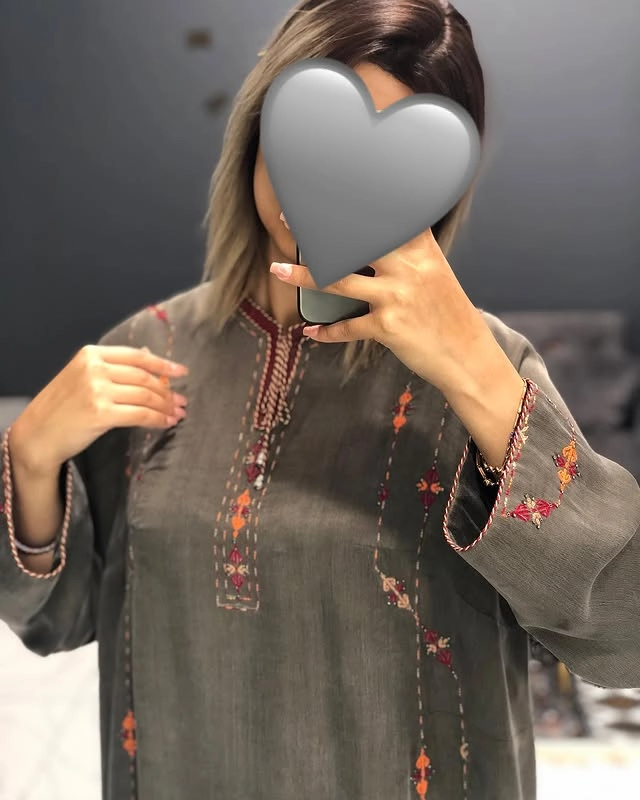 Türkmen fasonlar pombarh fasonlar Fasonlar 2025 fasonlar fason moda modalar Bezen bezen Türkmen fasonlar 2026 Türkmen fasonlar 2025 Türkmen fasonlar 2024 Türkmen fasonlar 2023 turkmenistan türkmenistan turkmen türkmen ashgabat  asgabat aşgabat balkan mary lebap dashoguz dasoguz daşoguz pombarh ponbarhat gulyupek gülýüpek stapel ştapel Gralan Çüýdeşen Abaýa Gadymy Krep Gurultaý 	Keteni Ýüpek Şifon Gipýur Lyon Welwet Atlas Kaşemir Streýç Suzana Ştapel Gülýüpek Pombarh Ýupka Gursakça Aksesuarlar Palto Penjek Okuw eşik Fata Sport eşik Uniforma Nakidka Öýme Şarf kompýuter ýaka ýaglyk Arenda köýnek 2nji el köýnek Taýyn köýnek Matalar Milli lybas milli lybaslar Toý köýnek Toý köýnekler toy koynek toy koynekler gundelik koynekler Gündelik	 
 köýnekler fata koynek Modern taze fason Eskiz koynektm turkmenkoynek türkmenkoynek fason moda moda fasonlar Iş eşik el iş	sada	ýakaly ýakasyz	keşdeli biserli	ýeňli giň nagyşly ýüregi açyk stoýka ýaka ýanly kombinasiýa 	zerli üsti aşak guşakly seçekli gysga ýeňli Gülýüpek Toý köýnek, Gündelik, Iş eşik el iş, keşdeli, ýakaly, ýanly, ýeňli, giň, nagyşly 17-25, 26-35, 35+ Wizon yaz, guyz