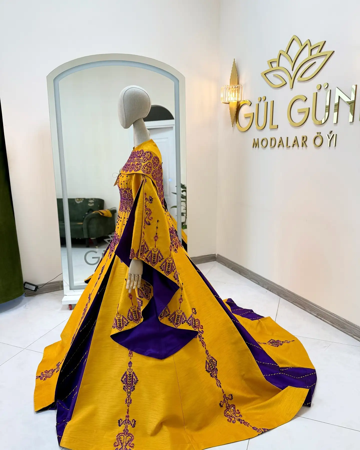 Türkmen fasonlar pombarh fasonlar Fasonlar 2025 fasonlar fason moda modalar Bezen bezen Türkmen fasonlar 2026 Türkmen fasonlar 2025 Türkmen fasonlar 2024 Türkmen fasonlar 2023 turkmenistan türkmenistan turkmen türkmen ashgabat  asgabat aşgabat balkan mary lebap dashoguz dasoguz daşoguz pombarh ponbarhat gulyupek gülýüpek stapel ştapel Gralan Çüýdeşen Abaýa Gadymy Krep Gurultaý 	Keteni Ýüpek Şifon Gipýur Lyon Welwet Atlas Kaşemir Streýç Suzana Ştapel Gülýüpek Pombarh Ýupka Gursakça Aksesuarlar Palto Penjek Okuw eşik Fata Sport eşik Uniforma Nakidka Öýme Şarf kompýuter ýaka ýaglyk Arenda köýnek 2nji el köýnek Taýyn köýnek Matalar Milli lybas milli lybaslar Toý köýnek Toý köýnekler toy koynek toy koynekler gundelik koynekler Gündelik	 
 köýnekler fata koynek Modern taze fason Eskiz koynektm turkmenkoynek türkmenkoynek fason moda moda fasonlar Iş eşik el iş	sada	ýakaly ýakasyz	keşdeli biserli	ýeňli giň nagyşly ýüregi açyk stoýka ýaka ýanly kombinasiýa 	zerli üsti aşak guşakly seçekli gysga ýeňli Keteni, Atlas Toý köýnek, Milli lybas el iş, keşdeli, ýakaly, ýeňli, nagyşly 17-25, 26-35 Sary