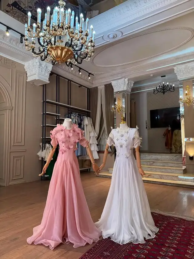 Türkmen fasonlar pombarh fasonlar Fasonlar 2025 fasonlar fason moda modalar Bezen bezen Türkmen fasonlar 2026 Türkmen fasonlar 2025 Türkmen fasonlar 2024 Türkmen fasonlar 2023 turkmenistan türkmenistan turkmen türkmen ashgabat  asgabat aşgabat balkan mary lebap dashoguz dasoguz daşoguz pombarh ponbarhat gulyupek gülýüpek stapel ştapel Gralan Çüýdeşen Abaýa Gadymy Krep Gurultaý 	Keteni Ýüpek Şifon Gipýur Lyon Welwet Atlas Kaşemir Streýç Suzana Ştapel Gülýüpek Pombarh Ýupka Gursakça Aksesuarlar Palto Penjek Okuw eşik Fata Sport eşik Uniforma Nakidka Öýme Şarf kompýuter ýaka ýaglyk Arenda köýnek 2nji el köýnek Taýyn köýnek Matalar Milli lybas milli lybaslar Toý köýnek Toý köýnekler toy koynek toy koynekler gundelik koynekler Gündelik	 
 köýnekler fata koynek Modern taze fason Eskiz koynektm turkmenkoynek türkmenkoynek fason moda moda fasonlar Iş eşik el iş	sada	ýakaly ýakasyz	keşdeli biserli	ýeňli giň nagyşly ýüregi açyk stoýka ýaka ýanly kombinasiýa 	zerli üsti aşak guşakly seçekli gysga ýeňli 