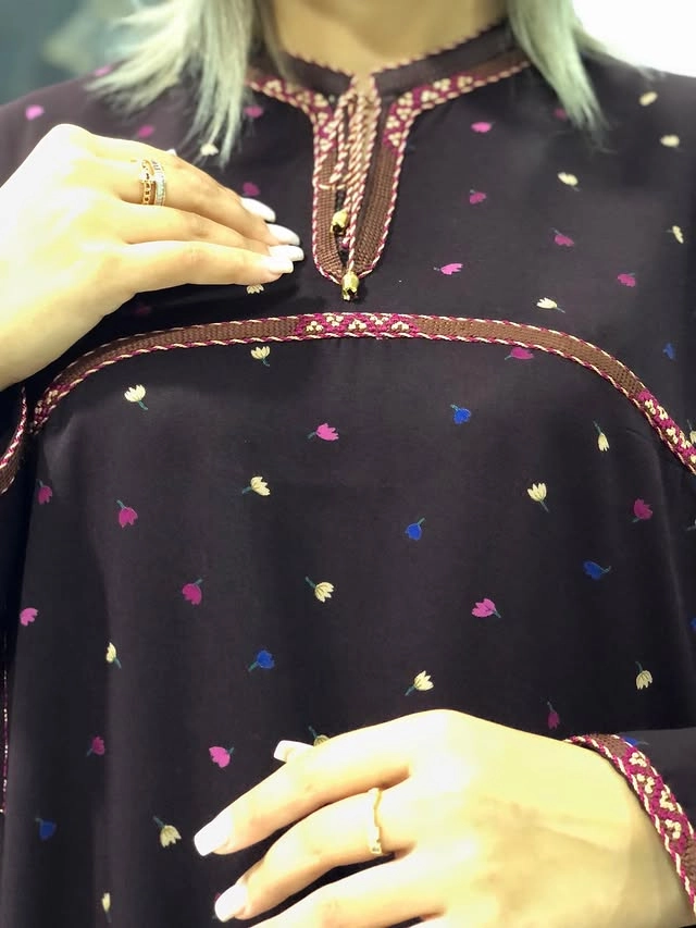 Türkmen fasonlar pombarh fasonlar Fasonlar 2025 fasonlar fason moda modalar Bezen bezen Türkmen fasonlar 2026 Türkmen fasonlar 2025 Türkmen fasonlar 2024 Türkmen fasonlar 2023 turkmenistan türkmenistan turkmen türkmen ashgabat  asgabat aşgabat balkan mary lebap dashoguz dasoguz daşoguz pombarh ponbarhat gulyupek gülýüpek stapel ştapel Gralan Çüýdeşen Abaýa Gadymy Krep Gurultaý 	Keteni Ýüpek Şifon Gipýur Lyon Welwet Atlas Kaşemir Streýç Suzana Ştapel Gülýüpek Pombarh Ýupka Gursakça Aksesuarlar Palto Penjek Okuw eşik Fata Sport eşik Uniforma Nakidka Öýme Şarf kompýuter ýaka ýaglyk Arenda köýnek 2nji el köýnek Taýyn köýnek Matalar Milli lybas milli lybaslar Toý köýnek Toý köýnekler toy koynek toy koynekler gundelik koynekler Gündelik	 
 köýnekler fata koynek Modern taze fason Eskiz koynektm turkmenkoynek türkmenkoynek fason moda moda fasonlar Iş eşik el iş	sada	ýakaly ýakasyz	keşdeli biserli	ýeňli giň nagyşly ýüregi açyk stoýka ýaka ýanly kombinasiýa 	zerli üsti aşak guşakly seçekli gysga ýeňli Ştapel, Gülýüpek Gündelik el iş, keşdeli, ýeňli, giň 26-35 Gara yaz, tomus, guyz