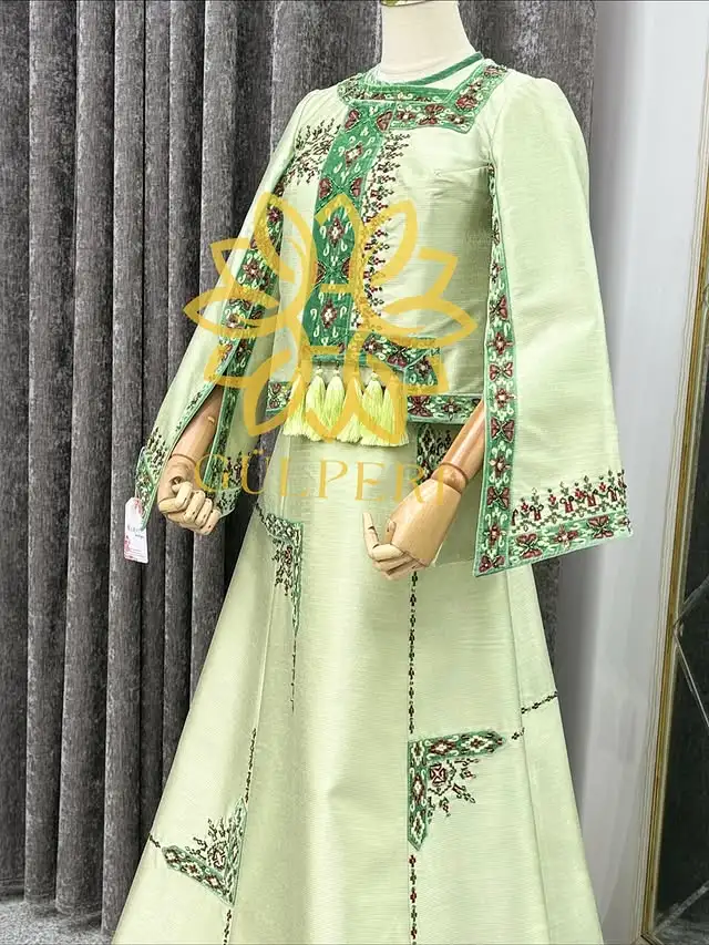 Türkmen fasonlar pombarh fasonlar Fasonlar 2025 fasonlar fason moda modalar Bezen bezen Türkmen fasonlar 2026 Türkmen fasonlar 2025 Türkmen fasonlar 2024 Türkmen fasonlar 2023 turkmenistan türkmenistan turkmen türkmen ashgabat  asgabat aşgabat balkan mary lebap dashoguz dasoguz daşoguz pombarh ponbarhat gulyupek gülýüpek stapel ştapel Gralan Çüýdeşen Abaýa Gadymy Krep Gurultaý 	Keteni Ýüpek Şifon Gipýur Lyon Welwet Atlas Kaşemir Streýç Suzana Ştapel Gülýüpek Pombarh Ýupka Gursakça Aksesuarlar Palto Penjek Okuw eşik Fata Sport eşik Uniforma Nakidka Öýme Şarf kompýuter ýaka ýaglyk Arenda köýnek 2nji el köýnek Taýyn köýnek Matalar Milli lybas milli lybaslar Toý köýnek Toý köýnekler toy koynek toy koynekler gundelik koynekler Gündelik	 
 köýnekler fata koynek Modern taze fason Eskiz koynektm turkmenkoynek türkmenkoynek fason moda moda fasonlar Iş eşik el iş	sada	ýakaly ýakasyz	keşdeli biserli	ýeňli giň nagyşly ýüregi açyk stoýka ýaka ýanly kombinasiýa 	zerli üsti aşak guşakly seçekli gysga ýeňli 