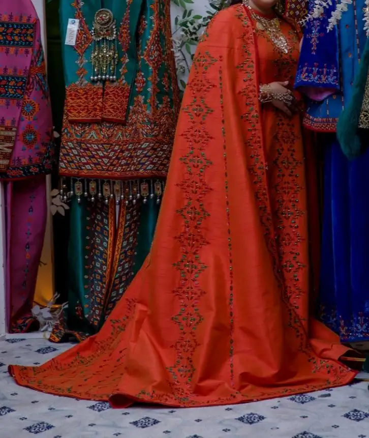 Türkmen fasonlar pombarh fasonlar Fasonlar 2025 fasonlar fason moda modalar Bezen bezen Türkmen fasonlar 2026 Türkmen fasonlar 2025 Türkmen fasonlar 2024 Türkmen fasonlar 2023 turkmenistan türkmenistan turkmen türkmen ashgabat  asgabat aşgabat balkan mary lebap dashoguz dasoguz daşoguz pombarh ponbarhat gulyupek gülýüpek stapel ştapel Gralan Çüýdeşen Abaýa Gadymy Krep Gurultaý 	Keteni Ýüpek Şifon Gipýur Lyon Welwet Atlas Kaşemir Streýç Suzana Ştapel Gülýüpek Pombarh Ýupka Gursakça Aksesuarlar Palto Penjek Okuw eşik Fata Sport eşik Uniforma Nakidka Öýme Şarf kompýuter ýaka ýaglyk Arenda köýnek 2nji el köýnek Taýyn köýnek Matalar Milli lybas milli lybaslar Toý köýnek Toý köýnekler toy koynek toy koynekler gundelik koynekler Gündelik	 
 köýnekler fata koynek Modern taze fason Eskiz koynektm turkmenkoynek türkmenkoynek fason moda moda fasonlar Iş eşik el iş	sada	ýakaly ýakasyz	keşdeli biserli	ýeňli giň nagyşly ýüregi açyk stoýka ýaka ýanly kombinasiýa 	zerli üsti aşak guşakly seçekli gysga ýeňli 