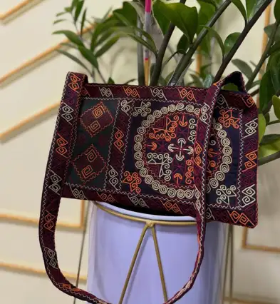 Türkmen fasonlar pombarh fasonlar Fasonlar 2025 fasonlar fason moda modalar Bezen bezen Türkmen fasonlar 2026 Türkmen fasonlar 2025 Türkmen fasonlar 2024 Türkmen fasonlar 2023 turkmenistan türkmenistan turkmen türkmen ashgabat  asgabat aşgabat balkan mary lebap dashoguz dasoguz daşoguz pombarh ponbarhat gulyupek gülýüpek stapel ştapel Gralan Çüýdeşen Abaýa Gadymy Krep Gurultaý 	Keteni Ýüpek Şifon Gipýur Lyon Welwet Atlas Kaşemir Streýç Suzana Ştapel Gülýüpek Pombarh Ýupka Gursakça Aksesuarlar Palto Penjek Okuw eşik Fata Sport eşik Uniforma Nakidka Öýme Şarf kompýuter ýaka ýaglyk Arenda köýnek 2nji el köýnek Taýyn köýnek Matalar Milli lybas milli lybaslar Toý köýnek Toý köýnekler toy koynek toy koynekler gundelik koynekler Gündelik	 
 köýnekler fata koynek Modern taze fason Eskiz koynektm turkmenkoynek türkmenkoynek fason moda moda fasonlar Iş eşik el iş	sada	ýakaly ýakasyz	keşdeli biserli	ýeňli giň nagyşly ýüregi açyk stoýka ýaka ýanly kombinasiýa 	zerli üsti aşak guşakly seçekli gysga ýeňli 