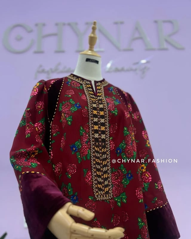 Türkmen fasonlar pombarh fasonlar Fasonlar 2025 fasonlar fason moda modalar Bezen bezen Türkmen fasonlar 2026 Türkmen fasonlar 2025 Türkmen fasonlar 2024 Türkmen fasonlar 2023 turkmenistan türkmenistan turkmen türkmen ashgabat  asgabat aşgabat balkan mary lebap dashoguz dasoguz daşoguz pombarh ponbarhat gulyupek gülýüpek stapel ştapel Gralan Çüýdeşen Abaýa Gadymy Krep Gurultaý 	Keteni Ýüpek Şifon Gipýur Lyon Welwet Atlas Kaşemir Streýç Suzana Ştapel Gülýüpek Pombarh Ýupka Gursakça Aksesuarlar Palto Penjek Okuw eşik Fata Sport eşik Uniforma Nakidka Öýme Şarf kompýuter ýaka ýaglyk Arenda köýnek 2nji el köýnek Taýyn köýnek Matalar Milli lybas milli lybaslar Toý köýnek Toý köýnekler toy koynek toy koynekler gundelik koynekler Gündelik	 
 köýnekler fata koynek Modern taze fason Eskiz koynektm turkmenkoynek türkmenkoynek fason moda moda fasonlar Iş eşik el iş	sada	ýakaly ýakasyz	keşdeli biserli	ýeňli giň nagyşly ýüregi açyk stoýka ýaka ýanly kombinasiýa 	zerli üsti aşak guşakly seçekli gysga ýeňli Gülýüpek, Panbarhat (Pombarh) Gündelik el iş, ýakaly, ýanly, ýeňli, giň, kombinasiýa 17-25, 26-35 Goýy-gyzyl, Gyzyl tomus, guyz