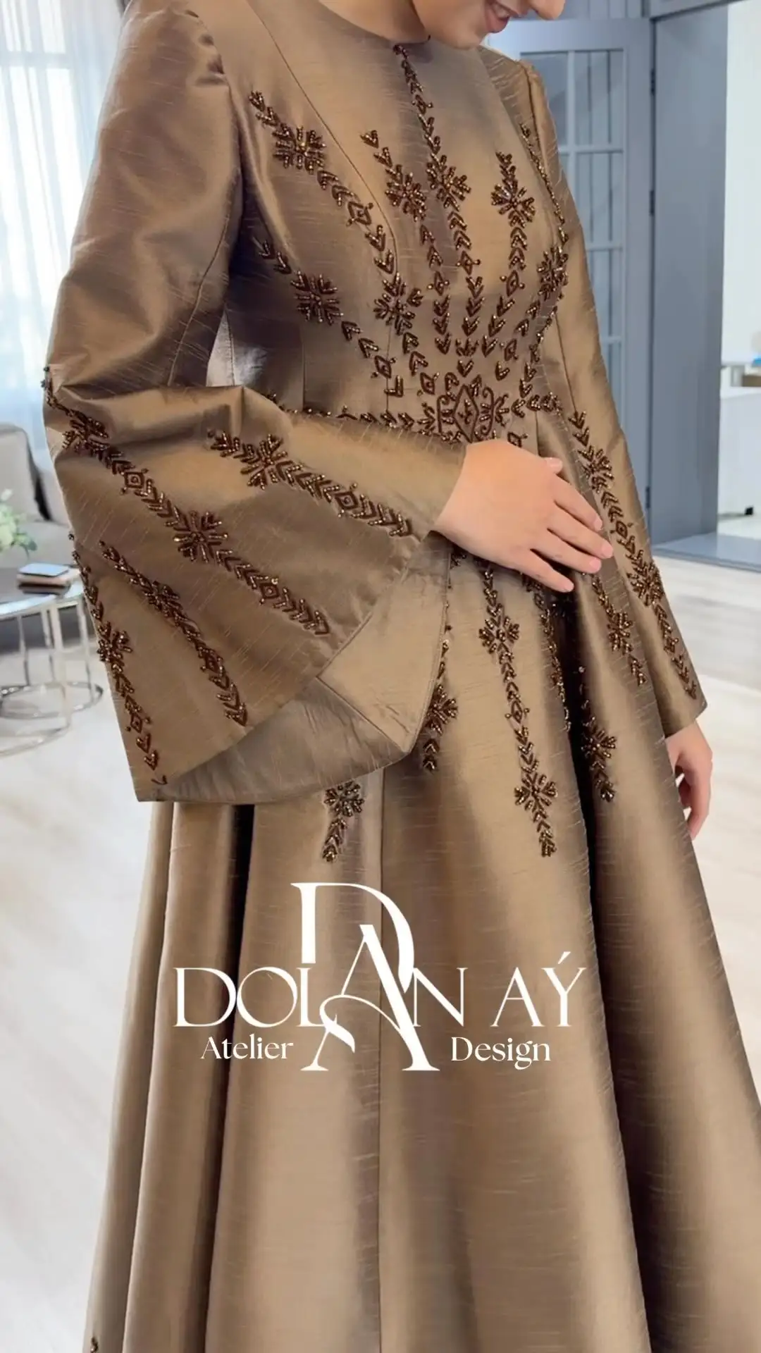 Türkmen fasonlar pombarh fasonlar Fasonlar 2025 fasonlar fason moda modalar Bezen bezen Türkmen fasonlar 2026 Türkmen fasonlar 2025 Türkmen fasonlar 2024 Türkmen fasonlar 2023 turkmenistan türkmenistan turkmen türkmen ashgabat  asgabat aşgabat balkan mary lebap dashoguz dasoguz daşoguz pombarh ponbarhat gulyupek gülýüpek stapel ştapel Gralan Çüýdeşen Abaýa Gadymy Krep Gurultaý 	Keteni Ýüpek Şifon Gipýur Lyon Welwet Atlas Kaşemir Streýç Suzana Ştapel Gülýüpek Pombarh Ýupka Gursakça Aksesuarlar Palto Penjek Okuw eşik Fata Sport eşik Uniforma Nakidka Öýme Şarf kompýuter ýaka ýaglyk Arenda köýnek 2nji el köýnek Taýyn köýnek Matalar Milli lybas milli lybaslar Toý köýnek Toý köýnekler toy koynek toy koynekler gundelik koynekler Gündelik	 
 köýnekler fata koynek Modern taze fason Eskiz koynektm turkmenkoynek türkmenkoynek fason moda moda fasonlar Iş eşik el iş	sada	ýakaly ýakasyz	keşdeli biserli	ýeňli giň nagyşly ýüregi açyk stoýka ýaka ýanly kombinasiýa 	zerli üsti aşak guşakly seçekli gysga ýeňli Lyon, Suzana Toý köýnek el iş, biserli  Goňur