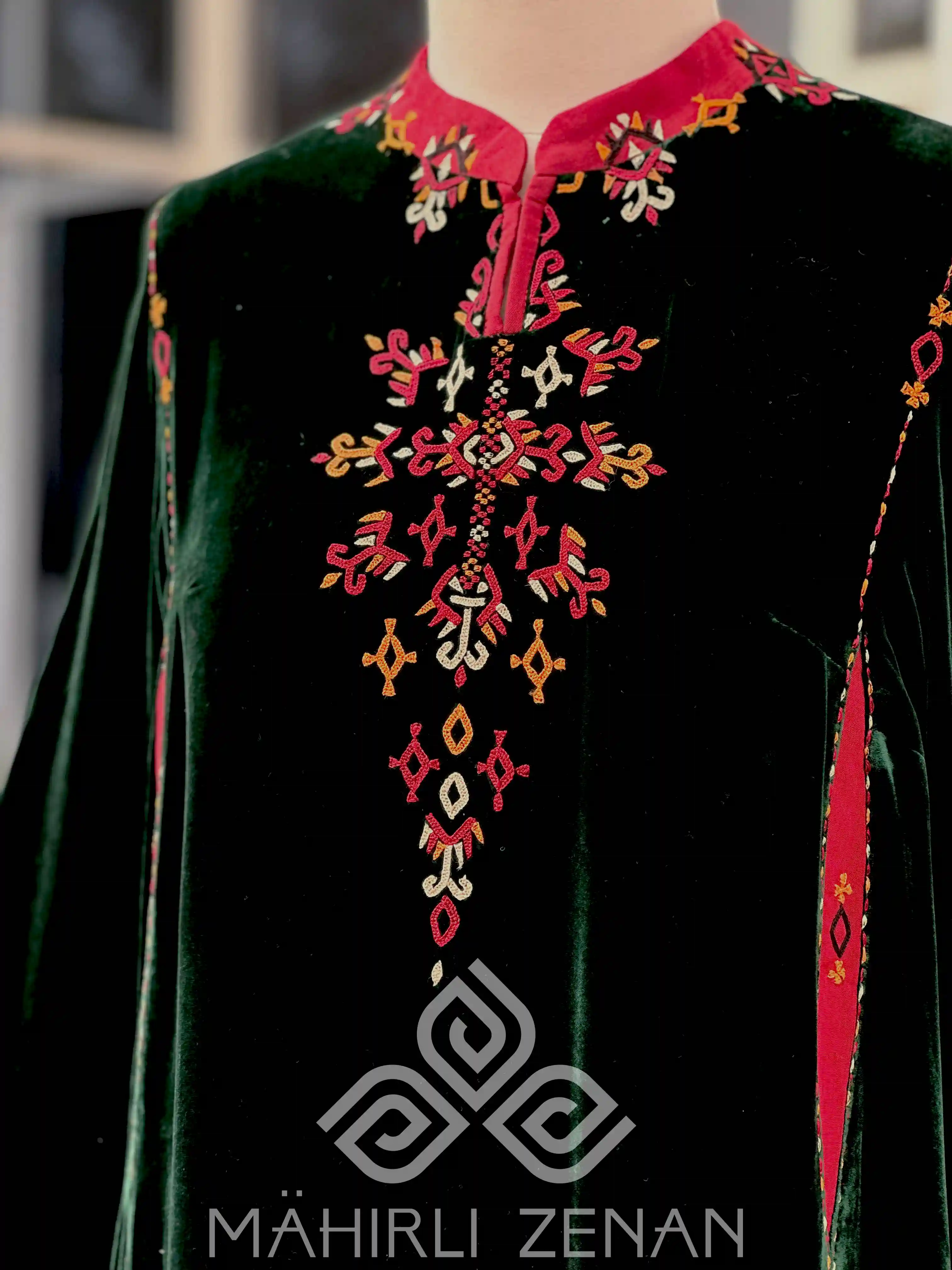 Türkmen fasonlar pombarh fasonlar Fasonlar 2025 fasonlar fason moda modalar Bezen bezen Türkmen fasonlar 2026 Türkmen fasonlar 2025 Türkmen fasonlar 2024 Türkmen fasonlar 2023 turkmenistan türkmenistan turkmen türkmen ashgabat  asgabat aşgabat balkan mary lebap dashoguz dasoguz daşoguz pombarh ponbarhat gulyupek gülýüpek stapel ştapel Gralan Çüýdeşen Abaýa Gadymy Krep Gurultaý 	Keteni Ýüpek Şifon Gipýur Lyon Welwet Atlas Kaşemir Streýç Suzana Ştapel Gülýüpek Pombarh Ýupka Gursakça Aksesuarlar Palto Penjek Okuw eşik Fata Sport eşik Uniforma Nakidka Öýme Şarf kompýuter ýaka ýaglyk Arenda köýnek 2nji el köýnek Taýyn köýnek Matalar Milli lybas milli lybaslar Toý köýnek Toý köýnekler toy koynek toy koynekler gundelik koynekler Gündelik	 
 köýnekler fata koynek Modern taze fason Eskiz koynektm turkmenkoynek türkmenkoynek fason moda moda fasonlar Iş eşik el iş	sada	ýakaly ýakasyz	keşdeli biserli	ýeňli giň nagyşly ýüregi açyk stoýka ýaka ýanly kombinasiýa 	zerli üsti aşak guşakly seçekli gysga ýeňli Keteni, Panbarhat (Pombarh) Toý köýnek el iş, sada  Ak, Gyzyl, Sary, Goýy-ýaşyl