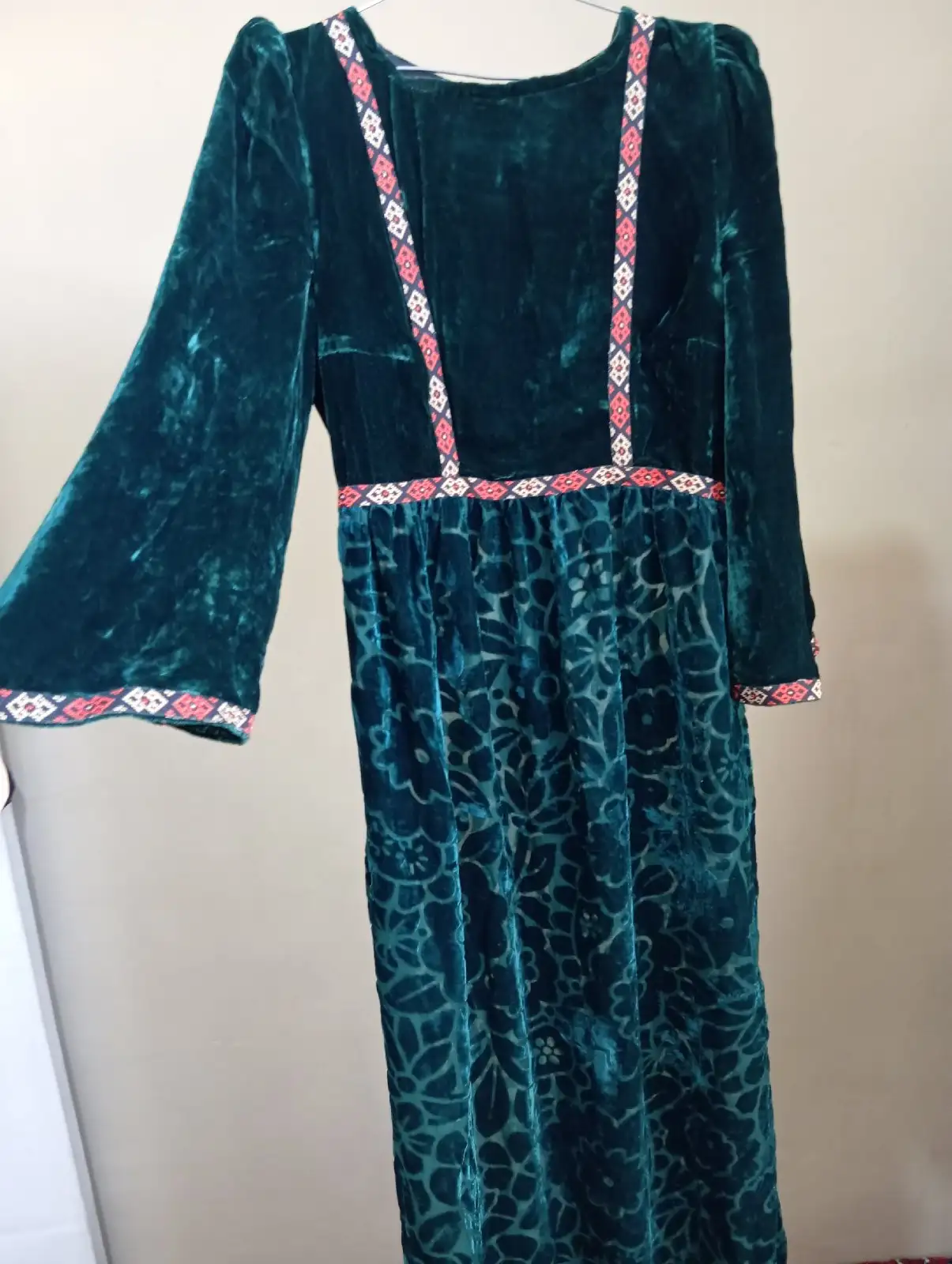 Türkmen fasonlar pombarh fasonlar Fasonlar 2025 fasonlar fason moda modalar Bezen bezen Türkmen fasonlar 2026 Türkmen fasonlar 2025 Türkmen fasonlar 2024 Türkmen fasonlar 2023 turkmenistan türkmenistan turkmen türkmen ashgabat  asgabat aşgabat balkan mary lebap dashoguz dasoguz daşoguz pombarh ponbarhat gulyupek gülýüpek stapel ştapel Gralan Çüýdeşen Abaýa Gadymy Krep Gurultaý 	Keteni Ýüpek Şifon Gipýur Lyon Welwet Atlas Kaşemir Streýç Suzana Ştapel Gülýüpek Pombarh Ýupka Gursakça Aksesuarlar Palto Penjek Okuw eşik Fata Sport eşik Uniforma Nakidka Öýme Şarf kompýuter ýaka ýaglyk Arenda köýnek 2nji el köýnek Taýyn köýnek Matalar Milli lybas milli lybaslar Toý köýnek Toý köýnekler toy koynek toy koynekler gundelik koynekler Gündelik	 
 köýnekler fata koynek Modern taze fason Eskiz koynektm turkmenkoynek türkmenkoynek fason moda moda fasonlar Iş eşik el iş	sada	ýakaly ýakasyz	keşdeli biserli	ýeňli giň nagyşly ýüregi açyk stoýka ýaka ýanly kombinasiýa 	zerli üsti aşak guşakly seçekli gysga ýeňli 