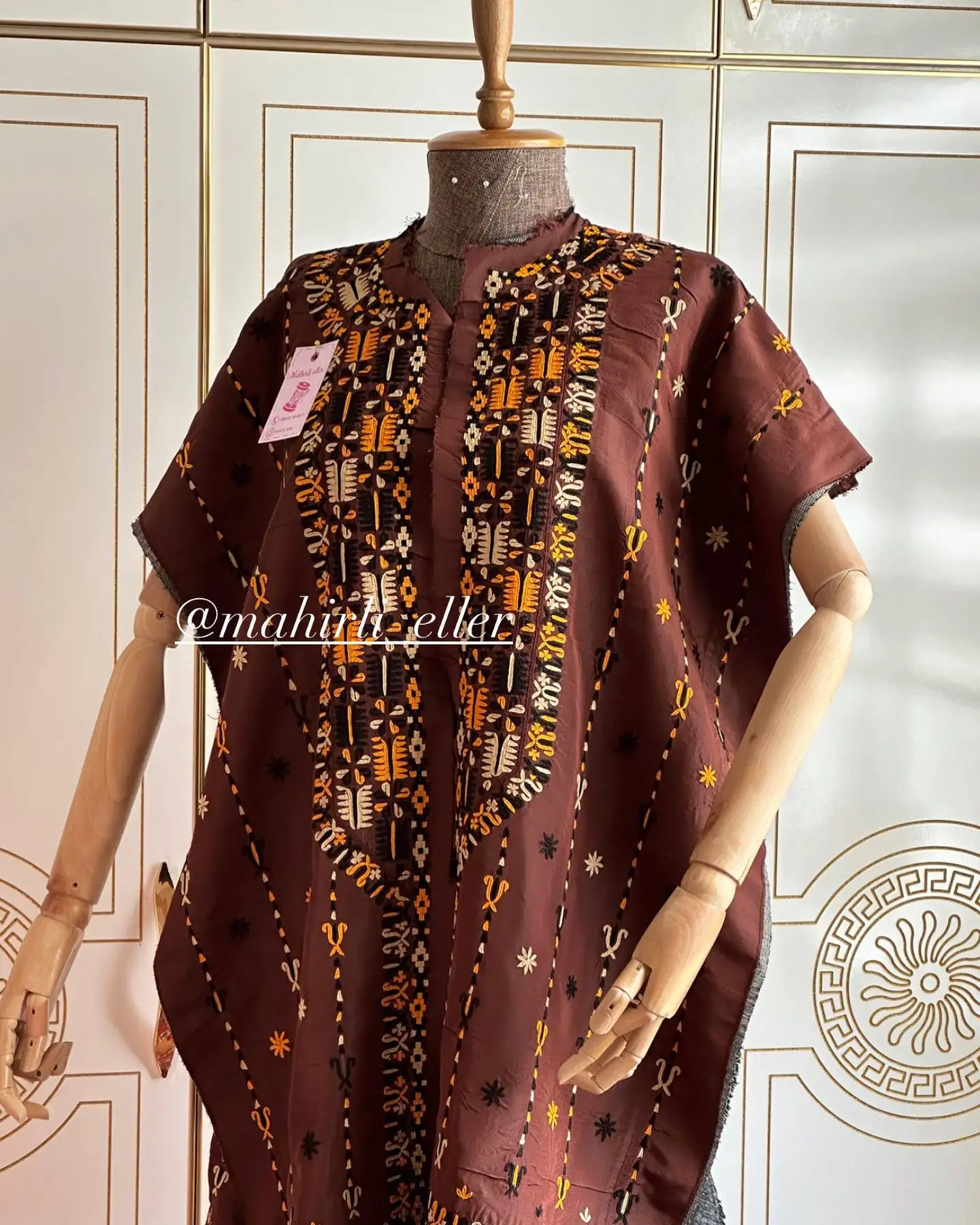 Türkmen fasonlar pombarh fasonlar Fasonlar 2025 fasonlar fason moda modalar Bezen bezen Türkmen fasonlar 2026 Türkmen fasonlar 2025 Türkmen fasonlar 2024 Türkmen fasonlar 2023 turkmenistan türkmenistan turkmen türkmen ashgabat  asgabat aşgabat balkan mary lebap dashoguz dasoguz daşoguz pombarh ponbarhat gulyupek gülýüpek stapel ştapel Gralan Çüýdeşen Abaýa Gadymy Krep Gurultaý 	Keteni Ýüpek Şifon Gipýur Lyon Welwet Atlas Kaşemir Streýç Suzana Ştapel Gülýüpek Pombarh Ýupka Gursakça Aksesuarlar Palto Penjek Okuw eşik Fata Sport eşik Uniforma Nakidka Öýme Şarf kompýuter ýaka ýaglyk Arenda köýnek 2nji el köýnek Taýyn köýnek Matalar Milli lybas milli lybaslar Toý köýnek Toý köýnekler toy koynek toy koynekler gundelik koynekler Gündelik	 
 köýnekler fata koynek Modern taze fason Eskiz koynektm turkmenkoynek türkmenkoynek fason moda moda fasonlar Iş eşik el iş	sada	ýakaly ýakasyz	keşdeli biserli	ýeňli giň nagyşly ýüregi açyk stoýka ýaka ýanly kombinasiýa 	zerli üsti aşak guşakly seçekli gysga ýeňli el iş, ýakaly  Goýy-goňur