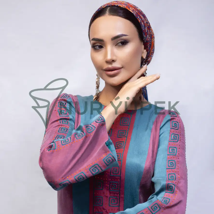 Türkmen fasonlar pombarh fasonlar Fasonlar 2025 fasonlar fason moda modalar Bezen bezen Türkmen fasonlar 2026 Türkmen fasonlar 2025 Türkmen fasonlar 2024 Türkmen fasonlar 2023 turkmenistan türkmenistan turkmen türkmen ashgabat  asgabat aşgabat balkan mary lebap dashoguz dasoguz daşoguz pombarh ponbarhat gulyupek gülýüpek stapel ştapel Gralan Çüýdeşen Abaýa Gadymy Krep Gurultaý 	Keteni Ýüpek Şifon Gipýur Lyon Welwet Atlas Kaşemir Streýç Suzana Ştapel Gülýüpek Pombarh Ýupka Gursakça Aksesuarlar Palto Penjek Okuw eşik Fata Sport eşik Uniforma Nakidka Öýme Şarf kompýuter ýaka ýaglyk Arenda köýnek 2nji el köýnek Taýyn köýnek Matalar Milli lybas milli lybaslar Toý köýnek Toý köýnekler toy koynek toy koynekler gundelik koynekler Gündelik	 
 köýnekler fata koynek Modern taze fason Eskiz koynektm turkmenkoynek türkmenkoynek fason moda moda fasonlar Iş eşik el iş	sada	ýakaly ýakasyz	keşdeli biserli	ýeňli giň nagyşly ýüregi açyk stoýka ýaka ýanly kombinasiýa 	zerli üsti aşak guşakly seçekli gysga ýeňli Gülýüpek