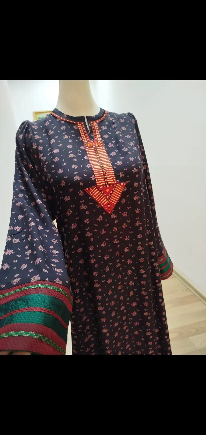 Türkmen fasonlar pombarh fasonlar Fasonlar 2025 fasonlar fason moda modalar Bezen bezen Türkmen fasonlar 2026 Türkmen fasonlar 2025 Türkmen fasonlar 2024 Türkmen fasonlar 2023 turkmenistan türkmenistan turkmen türkmen ashgabat  asgabat aşgabat balkan mary lebap dashoguz dasoguz daşoguz pombarh ponbarhat gulyupek gülýüpek stapel ştapel Gralan Çüýdeşen Abaýa Gadymy Krep Gurultaý 	Keteni Ýüpek Şifon Gipýur Lyon Welwet Atlas Kaşemir Streýç Suzana Ştapel Gülýüpek Pombarh Ýupka Gursakça Aksesuarlar Palto Penjek Okuw eşik Fata Sport eşik Uniforma Nakidka Öýme Şarf kompýuter ýaka ýaglyk Arenda köýnek 2nji el köýnek Taýyn köýnek Matalar Milli lybas milli lybaslar Toý köýnek Toý köýnekler toy koynek toy koynekler gundelik koynekler Gündelik	 
 köýnekler fata koynek Modern taze fason Eskiz koynektm turkmenkoynek türkmenkoynek fason moda moda fasonlar Iş eşik el iş	sada	ýakaly ýakasyz	keşdeli biserli	ýeňli giň nagyşly ýüregi açyk stoýka ýaka ýanly kombinasiýa 	zerli üsti aşak guşakly seçekli gysga ýeňli Ştapel Gündelik     Taýyn köýnek