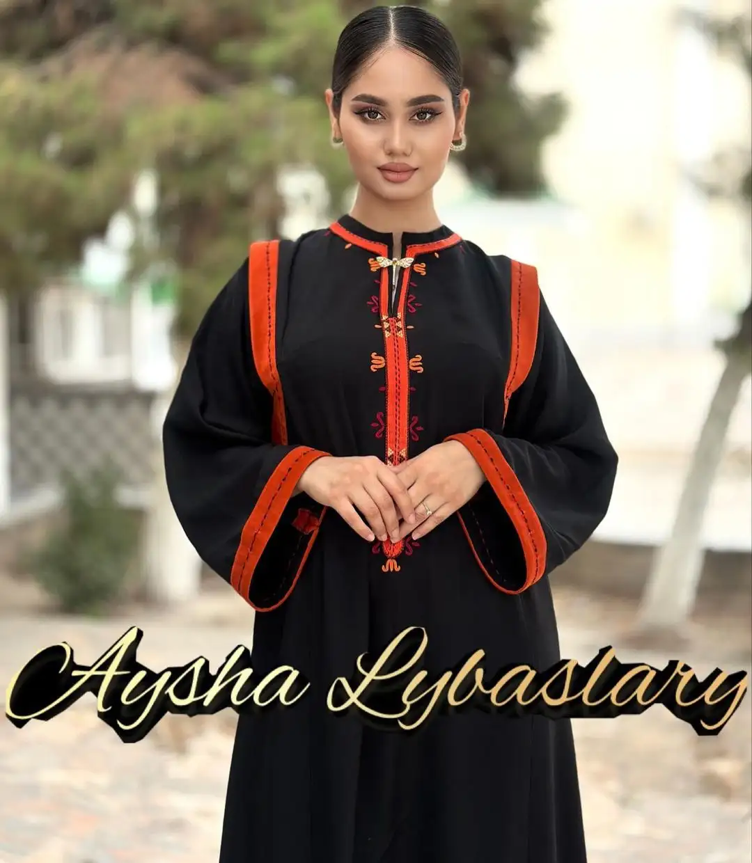 Türkmen fasonlar pombarh fasonlar Fasonlar 2025 fasonlar fason moda modalar Bezen bezen Türkmen fasonlar 2026 Türkmen fasonlar 2025 Türkmen fasonlar 2024 Türkmen fasonlar 2023 turkmenistan türkmenistan turkmen türkmen ashgabat  asgabat aşgabat balkan mary lebap dashoguz dasoguz daşoguz pombarh ponbarhat gulyupek gülýüpek stapel ştapel Gralan Çüýdeşen Abaýa Gadymy Krep Gurultaý 	Keteni Ýüpek Şifon Gipýur Lyon Welwet Atlas Kaşemir Streýç Suzana Ştapel Gülýüpek Pombarh Ýupka Gursakça Aksesuarlar Palto Penjek Okuw eşik Fata Sport eşik Uniforma Nakidka Öýme Şarf kompýuter ýaka ýaglyk Arenda köýnek 2nji el köýnek Taýyn köýnek Matalar Milli lybas milli lybaslar Toý köýnek Toý köýnekler toy koynek toy koynekler gundelik koynekler Gündelik	 
 köýnekler fata koynek Modern taze fason Eskiz koynektm turkmenkoynek türkmenkoynek fason moda moda fasonlar Iş eşik el iş	sada	ýakaly ýakasyz	keşdeli biserli	ýeňli giň nagyşly ýüregi açyk stoýka ýaka ýanly kombinasiýa 	zerli üsti aşak guşakly seçekli gysga ýeňli Lyon Gündelik sada  Gara, Mämişi  Taýyn köýnek