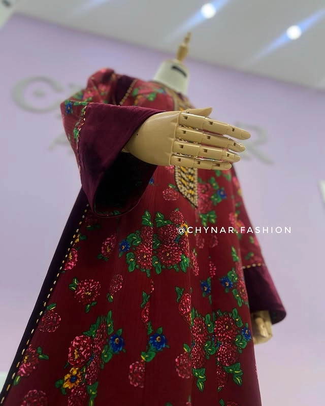 Türkmen fasonlar pombarh fasonlar Fasonlar 2025 fasonlar fason moda modalar Bezen bezen Türkmen fasonlar 2026 Türkmen fasonlar 2025 Türkmen fasonlar 2024 Türkmen fasonlar 2023 turkmenistan türkmenistan turkmen türkmen ashgabat  asgabat aşgabat balkan mary lebap dashoguz dasoguz daşoguz pombarh ponbarhat gulyupek gülýüpek stapel ştapel Gralan Çüýdeşen Abaýa Gadymy Krep Gurultaý 	Keteni Ýüpek Şifon Gipýur Lyon Welwet Atlas Kaşemir Streýç Suzana Ştapel Gülýüpek Pombarh Ýupka Gursakça Aksesuarlar Palto Penjek Okuw eşik Fata Sport eşik Uniforma Nakidka Öýme Şarf kompýuter ýaka ýaglyk Arenda köýnek 2nji el köýnek Taýyn köýnek Matalar Milli lybas milli lybaslar Toý köýnek Toý köýnekler toy koynek toy koynekler gundelik koynekler Gündelik	 
 köýnekler fata koynek Modern taze fason Eskiz koynektm turkmenkoynek türkmenkoynek fason moda moda fasonlar Iş eşik el iş	sada	ýakaly ýakasyz	keşdeli biserli	ýeňli giň nagyşly ýüregi açyk stoýka ýaka ýanly kombinasiýa 	zerli üsti aşak guşakly seçekli gysga ýeňli Gülýüpek, Panbarhat (Pombarh) Gündelik el iş, ýakaly, ýanly, ýeňli, giň, kombinasiýa 17-25, 26-35 Goýy-gyzyl, Gyzyl tomus, guyz