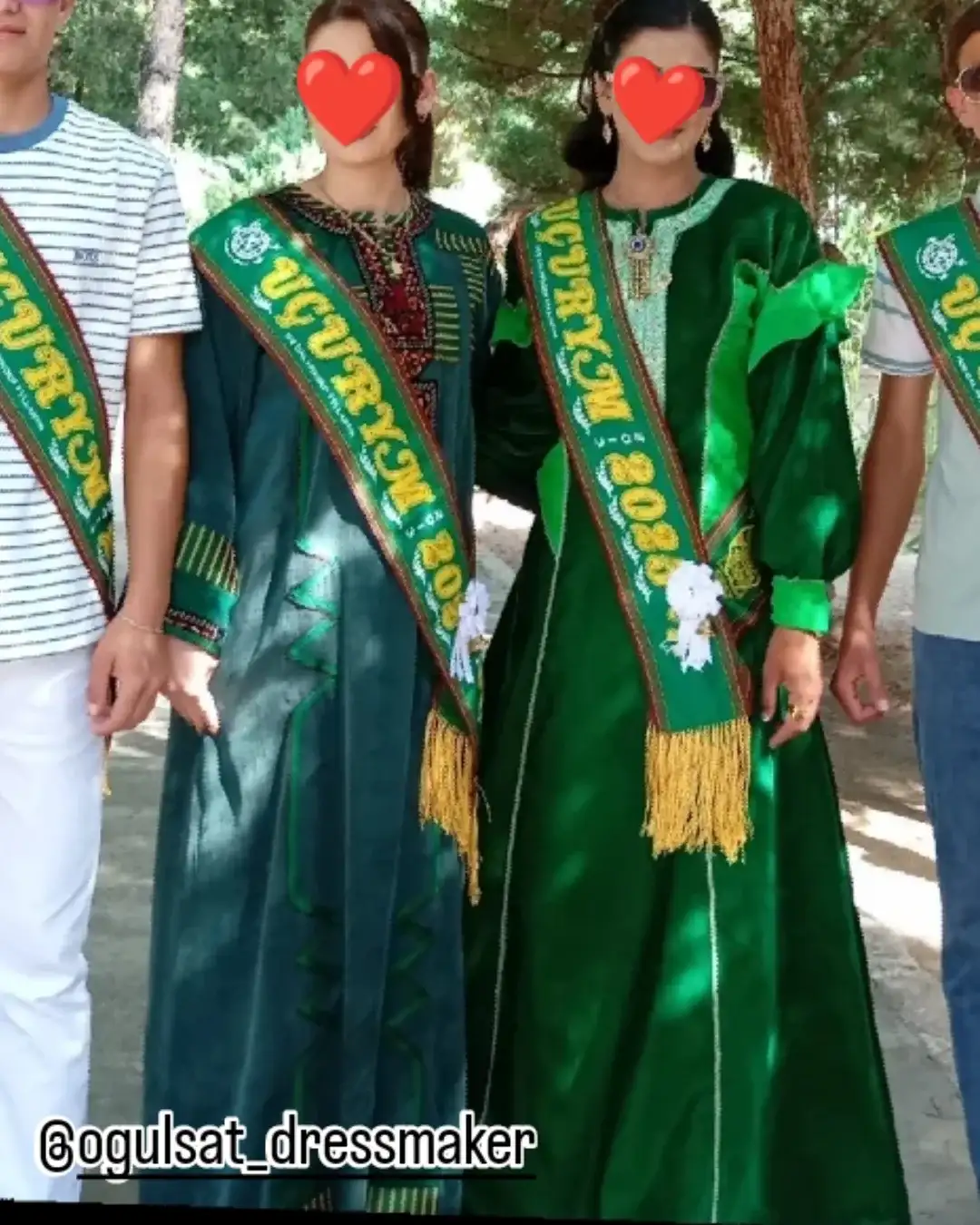 Türkmen fasonlar pombarh fasonlar Fasonlar 2025 fasonlar fason moda modalar Bezen bezen Türkmen fasonlar 2026 Türkmen fasonlar 2025 Türkmen fasonlar 2024 Türkmen fasonlar 2023 turkmenistan türkmenistan turkmen türkmen ashgabat  asgabat aşgabat balkan mary lebap dashoguz dasoguz daşoguz pombarh ponbarhat gulyupek gülýüpek stapel ştapel Gralan Çüýdeşen Abaýa Gadymy Krep Gurultaý 	Keteni Ýüpek Şifon Gipýur Lyon Welwet Atlas Kaşemir Streýç Suzana Ştapel Gülýüpek Pombarh Ýupka Gursakça Aksesuarlar Palto Penjek Okuw eşik Fata Sport eşik Uniforma Nakidka Öýme Şarf kompýuter ýaka ýaglyk Arenda köýnek 2nji el köýnek Taýyn köýnek Matalar Milli lybas milli lybaslar Toý köýnek Toý köýnekler toy koynek toy koynekler gundelik koynekler Gündelik	 
 köýnekler fata koynek Modern taze fason Eskiz koynektm turkmenkoynek türkmenkoynek fason moda moda fasonlar Iş eşik el iş	sada	ýakaly ýakasyz	keşdeli biserli	ýeňli giň nagyşly ýüregi açyk stoýka ýaka ýanly kombinasiýa 	zerli üsti aşak guşakly seçekli gysga ýeňli Keteni, Gülýüpek Toý köýnek, Milli lybas, Modern, Uçurym köýnek ýakaly, ýeňli, nagyşly  Haki, Goýy-ýaşyl