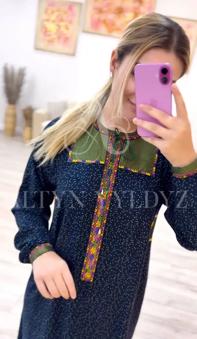 Türkmen fasonlar pombarh fasonlar Fasonlar 2025 fasonlar fason moda modalar Bezen bezen Türkmen fasonlar 2026 Türkmen fasonlar 2025 Türkmen fasonlar 2024 Türkmen fasonlar 2023 turkmenistan türkmenistan turkmen türkmen ashgabat  asgabat aşgabat balkan mary lebap dashoguz dasoguz daşoguz pombarh ponbarhat gulyupek gülýüpek stapel ştapel Gralan Çüýdeşen Abaýa Gadymy Krep Gurultaý 	Keteni Ýüpek Şifon Gipýur Lyon Welwet Atlas Kaşemir Streýç Suzana Ştapel Gülýüpek Pombarh Ýupka Gursakça Aksesuarlar Palto Penjek Okuw eşik Fata Sport eşik Uniforma Nakidka Öýme Şarf kompýuter ýaka ýaglyk Arenda köýnek 2nji el köýnek Taýyn köýnek Matalar Milli lybas milli lybaslar Toý köýnek Toý köýnekler toy koynek toy koynekler gundelik koynekler Gündelik	 
 köýnekler fata koynek Modern taze fason Eskiz koynektm turkmenkoynek türkmenkoynek fason moda moda fasonlar Iş eşik el iş	sada	ýakaly ýakasyz	keşdeli biserli	ýeňli giň nagyşly ýüregi açyk stoýka ýaka ýanly kombinasiýa 	zerli üsti aşak guşakly seçekli gysga ýeňli Ştapel  el iş, sada, ýanly  Haki, Goýy-gök