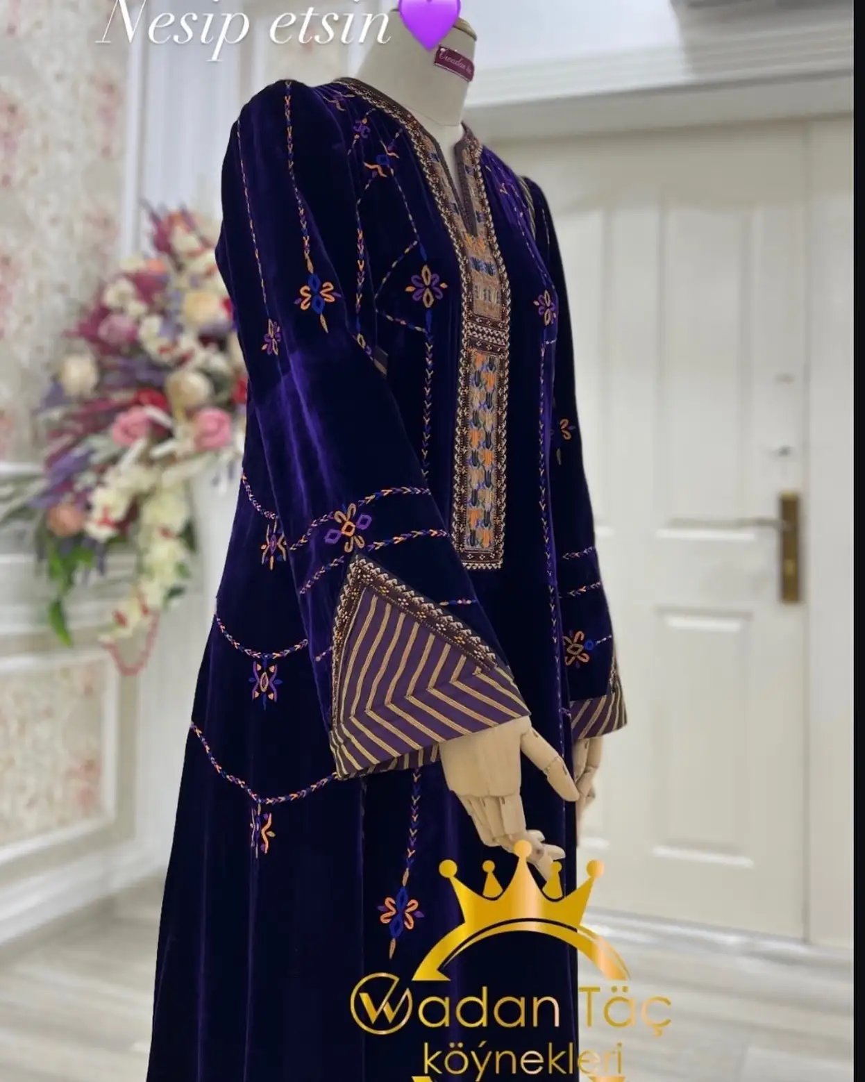 Türkmen fasonlar pombarh fasonlar Fasonlar 2025 fasonlar fason moda modalar Bezen bezen Türkmen fasonlar 2026 Türkmen fasonlar 2025 Türkmen fasonlar 2024 Türkmen fasonlar 2023 turkmenistan türkmenistan turkmen türkmen ashgabat  asgabat aşgabat balkan mary lebap dashoguz dasoguz daşoguz pombarh ponbarhat gulyupek gülýüpek stapel ştapel Gralan Çüýdeşen Abaýa Gadymy Krep Gurultaý 	Keteni Ýüpek Şifon Gipýur Lyon Welwet Atlas Kaşemir Streýç Suzana Ştapel Gülýüpek Pombarh Ýupka Gursakça Aksesuarlar Palto Penjek Okuw eşik Fata Sport eşik Uniforma Nakidka Öýme Şarf kompýuter ýaka ýaglyk Arenda köýnek 2nji el köýnek Taýyn köýnek Matalar Milli lybas milli lybaslar Toý köýnek Toý köýnekler toy koynek toy koynekler gundelik koynekler Gündelik	 
 köýnekler fata koynek Modern taze fason Eskiz koynektm turkmenkoynek türkmenkoynek fason moda moda fasonlar Iş eşik el iş	sada	ýakaly ýakasyz	keşdeli biserli	ýeňli giň nagyşly ýüregi açyk stoýka ýaka ýanly kombinasiýa 	zerli üsti aşak guşakly seçekli gysga ýeňli Panbarhat (Pombarh) Toý köýnek el iş, ýüregi açyk  Goýy-gök