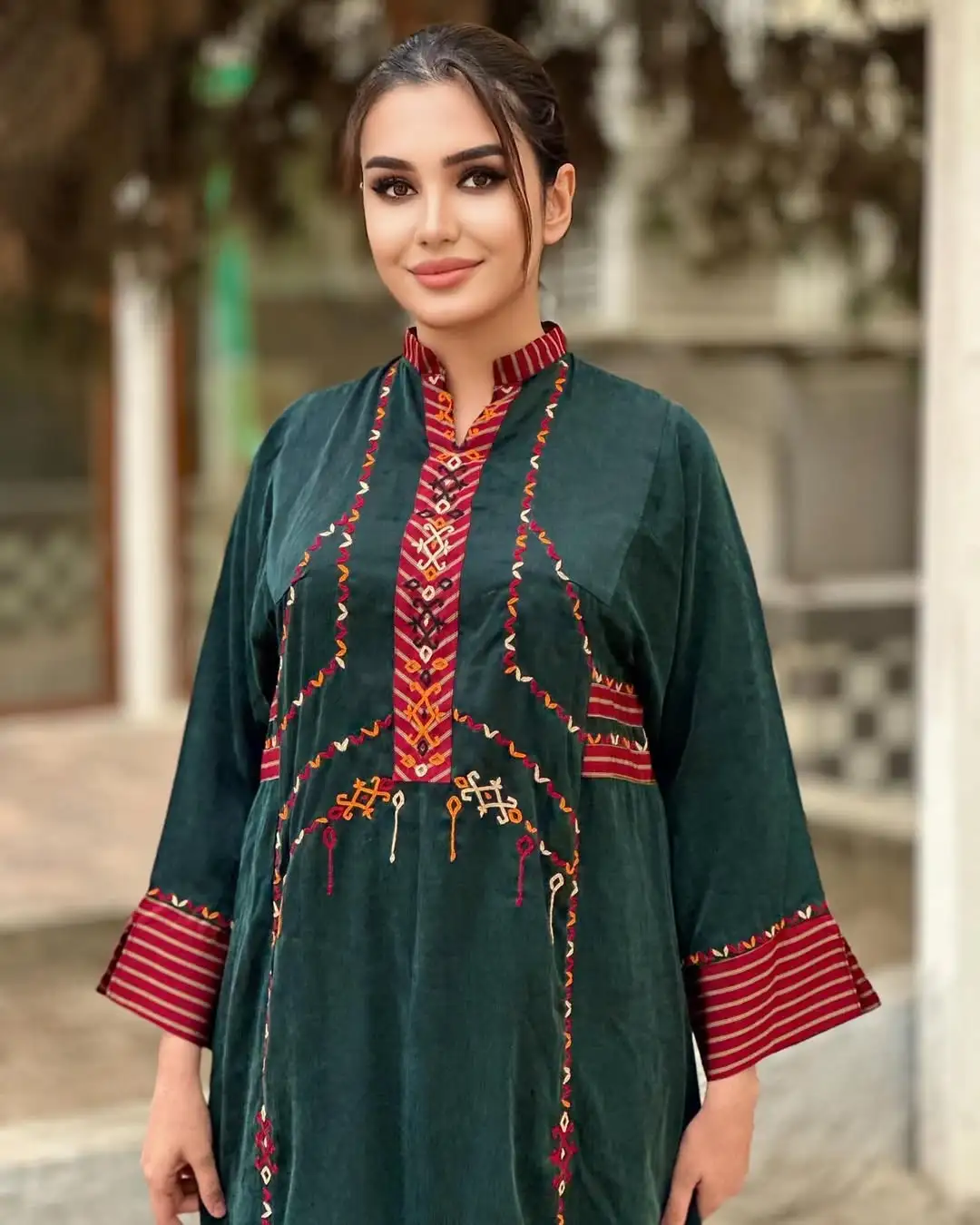 Türkmen fasonlar pombarh fasonlar Fasonlar 2025 fasonlar fason moda modalar Bezen bezen Türkmen fasonlar 2026 Türkmen fasonlar 2025 Türkmen fasonlar 2024 Türkmen fasonlar 2023 turkmenistan türkmenistan turkmen türkmen ashgabat  asgabat aşgabat balkan mary lebap dashoguz dasoguz daşoguz pombarh ponbarhat gulyupek gülýüpek stapel ştapel Gralan Çüýdeşen Abaýa Gadymy Krep Gurultaý 	Keteni Ýüpek Şifon Gipýur Lyon Welwet Atlas Kaşemir Streýç Suzana Ştapel Gülýüpek Pombarh Ýupka Gursakça Aksesuarlar Palto Penjek Okuw eşik Fata Sport eşik Uniforma Nakidka Öýme Şarf kompýuter ýaka ýaglyk Arenda köýnek 2nji el köýnek Taýyn köýnek Matalar Milli lybas milli lybaslar Toý köýnek Toý köýnekler toy koynek toy koynekler gundelik koynekler Gündelik	 
 köýnekler fata koynek Modern taze fason Eskiz koynektm turkmenkoynek türkmenkoynek fason moda moda fasonlar Iş eşik el iş	sada	ýakaly ýakasyz	keşdeli biserli	ýeňli giň nagyşly ýüregi açyk stoýka ýaka ýanly kombinasiýa 	zerli üsti aşak guşakly seçekli gysga ýeňli Gülýüpek Gündelik el iş, keşdeli  Goýy-ýaşyl