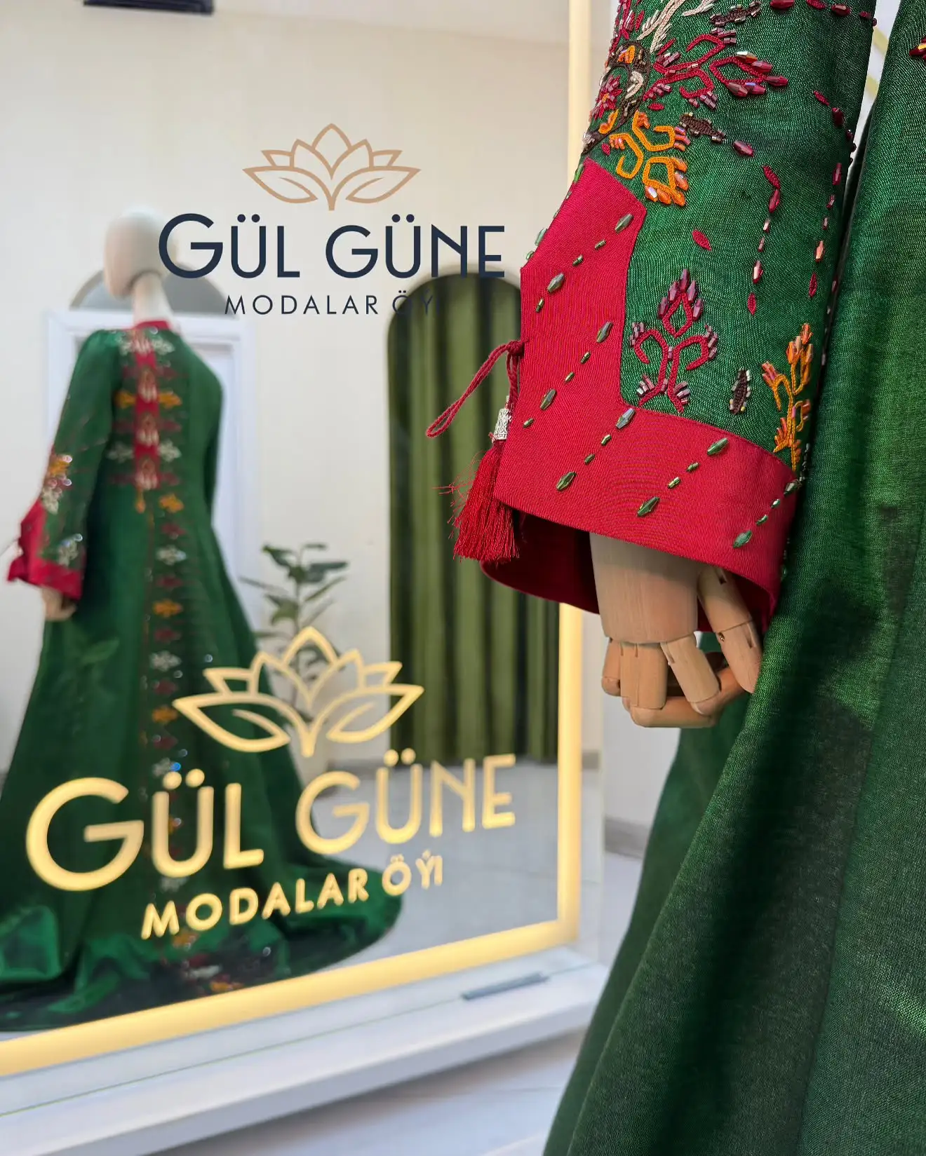 Türkmen fasonlar pombarh fasonlar Fasonlar 2025 fasonlar fason moda modalar Bezen bezen Türkmen fasonlar 2026 Türkmen fasonlar 2025 Türkmen fasonlar 2024 Türkmen fasonlar 2023 turkmenistan türkmenistan turkmen türkmen ashgabat  asgabat aşgabat balkan mary lebap dashoguz dasoguz daşoguz pombarh ponbarhat gulyupek gülýüpek stapel ştapel Gralan Çüýdeşen Abaýa Gadymy Krep Gurultaý 	Keteni Ýüpek Şifon Gipýur Lyon Welwet Atlas Kaşemir Streýç Suzana Ştapel Gülýüpek Pombarh Ýupka Gursakça Aksesuarlar Palto Penjek Okuw eşik Fata Sport eşik Uniforma Nakidka Öýme Şarf kompýuter ýaka ýaglyk Arenda köýnek 2nji el köýnek Taýyn köýnek Matalar Milli lybas milli lybaslar Toý köýnek Toý köýnekler toy koynek toy koynekler gundelik koynekler Gündelik	 
 köýnekler fata koynek Modern taze fason Eskiz koynektm turkmenkoynek türkmenkoynek fason moda moda fasonlar Iş eşik el iş	sada	ýakaly ýakasyz	keşdeli biserli	ýeňli giň nagyşly ýüregi açyk stoýka ýaka ýanly kombinasiýa 	zerli üsti aşak guşakly seçekli gysga ýeňli Keteni, Atlas Toý köýnek el iş, keşdeli, ýeňli, nagyşly 17-25, 26-35 Goýy-ýaşyl