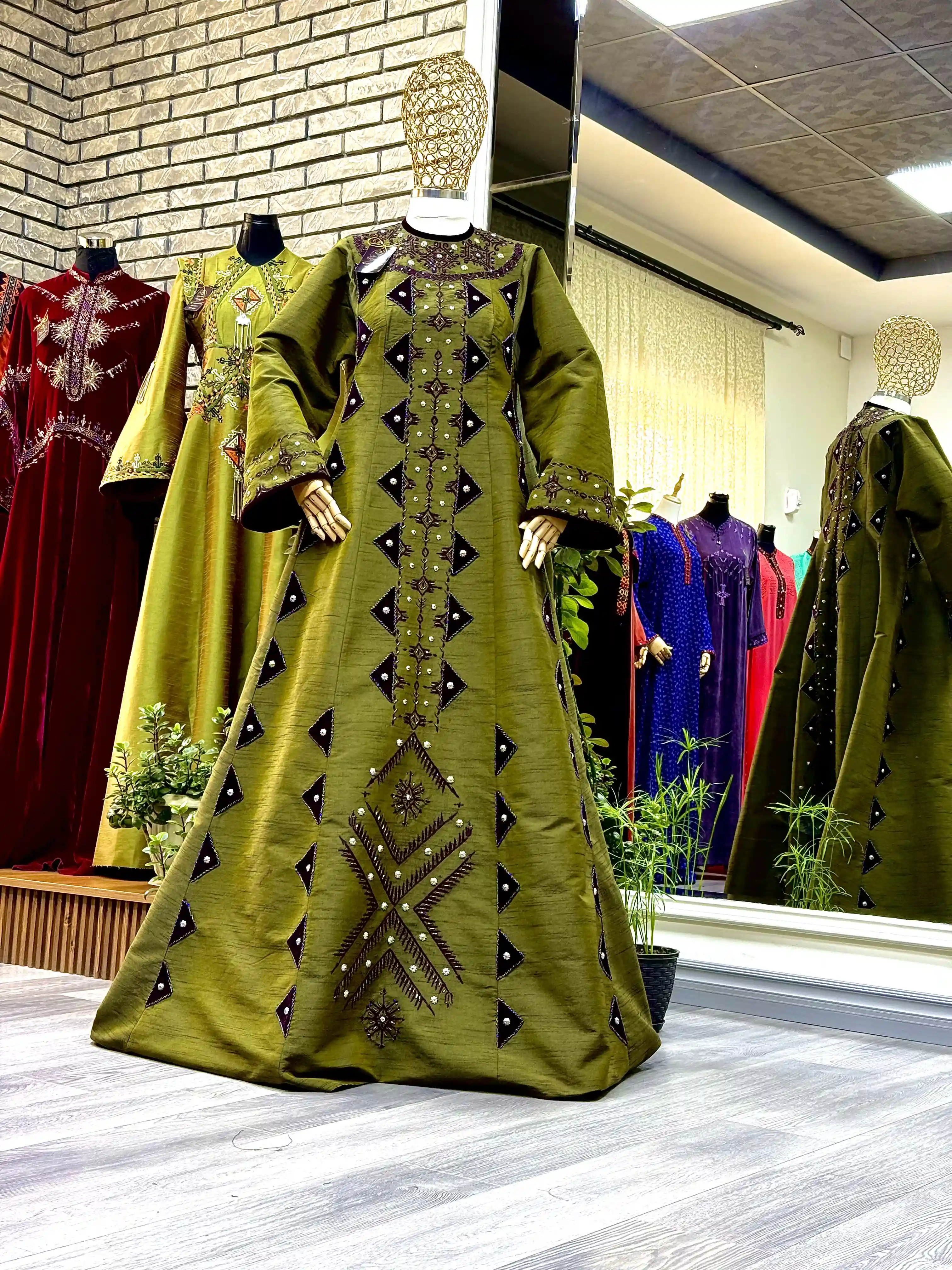 Türkmen fasonlar pombarh fasonlar Fasonlar 2025 fasonlar fason moda modalar Bezen bezen Türkmen fasonlar 2026 Türkmen fasonlar 2025 Türkmen fasonlar 2024 Türkmen fasonlar 2023 turkmenistan türkmenistan turkmen türkmen ashgabat  asgabat aşgabat balkan mary lebap dashoguz dasoguz daşoguz pombarh ponbarhat gulyupek gülýüpek stapel ştapel Gralan Çüýdeşen Abaýa Gadymy Krep Gurultaý 	Keteni Ýüpek Şifon Gipýur Lyon Welwet Atlas Kaşemir Streýç Suzana Ştapel Gülýüpek Pombarh Ýupka Gursakça Aksesuarlar Palto Penjek Okuw eşik Fata Sport eşik Uniforma Nakidka Öýme Şarf kompýuter ýaka ýaglyk Arenda köýnek 2nji el köýnek Taýyn köýnek Matalar Milli lybas milli lybaslar Toý köýnek Toý köýnekler toy koynek toy koynekler gundelik koynekler Gündelik	 
 köýnekler fata koynek Modern taze fason Eskiz koynektm turkmenkoynek türkmenkoynek fason moda moda fasonlar Iş eşik el iş	sada	ýakaly ýakasyz	keşdeli biserli	ýeňli giň nagyşly ýüregi açyk stoýka ýaka ýanly kombinasiýa 	zerli üsti aşak guşakly seçekli gysga ýeňli Keteni Toý köýnek, Milli lybas el iş, keşdeli, ýakaly, ýeňli, giň, nagyşly 17-25, 26-35, 35+ Haki guyz