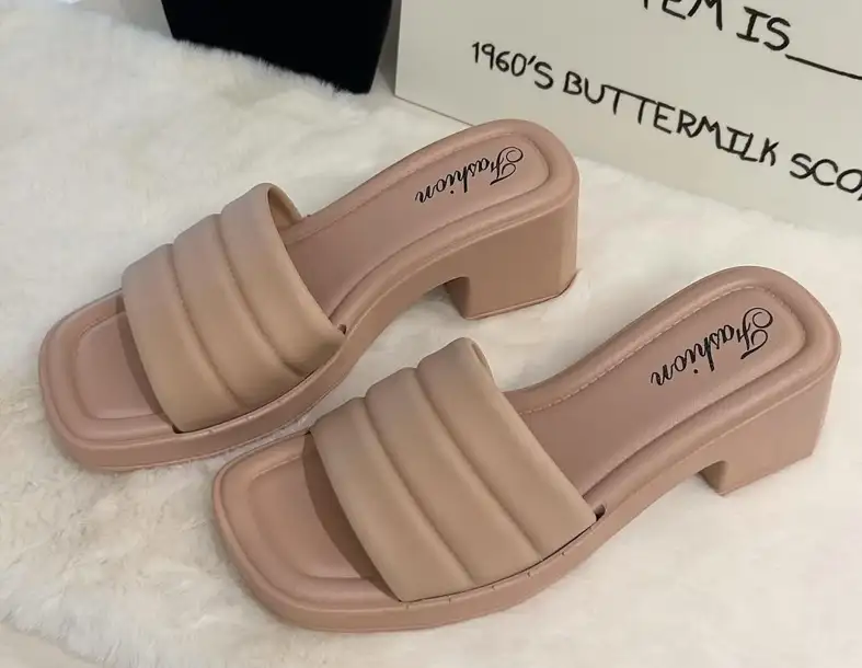 Türkmen fasonlar pombarh fasonlar Fasonlar 2025 fasonlar fason moda modalar Bezen bezen Türkmen fasonlar 2026 Türkmen fasonlar 2025 Türkmen fasonlar 2024 Türkmen fasonlar 2023 turkmenistan türkmenistan turkmen türkmen ashgabat  asgabat aşgabat balkan mary lebap dashoguz dasoguz daşoguz pombarh ponbarhat gulyupek gülýüpek stapel ştapel Gralan Çüýdeşen Abaýa Gadymy Krep Gurultaý 	Keteni Ýüpek Şifon Gipýur Lyon Welwet Atlas Kaşemir Streýç Suzana Ştapel Gülýüpek Pombarh Ýupka Gursakça Aksesuarlar Palto Penjek Okuw eşik Fata Sport eşik Uniforma Nakidka Öýme Şarf kompýuter ýaka ýaglyk Arenda köýnek 2nji el köýnek Taýyn köýnek Matalar Milli lybas milli lybaslar Toý köýnek Toý köýnekler toy koynek toy koynekler gundelik koynekler Gündelik	 
 köýnekler fata koynek Modern taze fason Eskiz koynektm turkmenkoynek türkmenkoynek fason moda moda fasonlar Iş eşik el iş	sada	ýakaly ýakasyz	keşdeli biserli	ýeňli giň nagyşly ýüregi açyk stoýka ýaka ýanly kombinasiýa 	zerli üsti aşak guşakly seçekli gysga ýeňli Gara, Ak, Gülgüne  Aýakgap