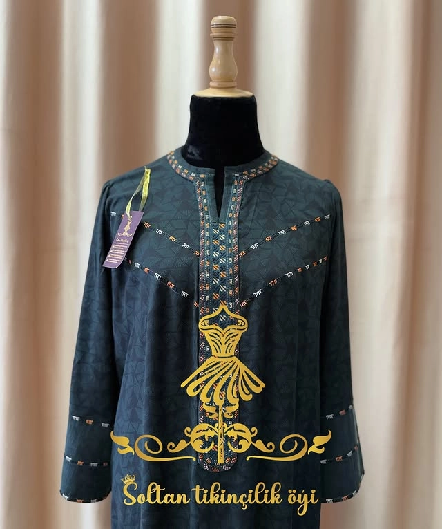 Türkmen fasonlar pombarh fasonlar Fasonlar 2025 fasonlar fason moda modalar Bezen bezen Türkmen fasonlar 2026 Türkmen fasonlar 2025 Türkmen fasonlar 2024 Türkmen fasonlar 2023 turkmenistan türkmenistan turkmen türkmen ashgabat  asgabat aşgabat balkan mary lebap dashoguz dasoguz daşoguz pombarh ponbarhat gulyupek gülýüpek stapel ştapel Gralan Çüýdeşen Abaýa Gadymy Krep Gurultaý 	Keteni Ýüpek Şifon Gipýur Lyon Welwet Atlas Kaşemir Streýç Suzana Ştapel Gülýüpek Pombarh Ýupka Gursakça Aksesuarlar Palto Penjek Okuw eşik Fata Sport eşik Uniforma Nakidka Öýme Şarf kompýuter ýaka ýaglyk Arenda köýnek 2nji el köýnek Taýyn köýnek Matalar Milli lybas milli lybaslar Toý köýnek Toý köýnekler toy koynek toy koynekler gundelik koynekler Gündelik	 
 köýnekler fata koynek Modern taze fason Eskiz koynektm turkmenkoynek türkmenkoynek fason moda moda fasonlar Iş eşik el iş	sada	ýakaly ýakasyz	keşdeli biserli	ýeňli giň nagyşly ýüregi açyk stoýka ýaka ýanly kombinasiýa 	zerli üsti aşak guşakly seçekli gysga ýeňli Ştapel, Gülýüpek Gündelik el iş, keşdeli, ýakaly, ýeňli, giň, kombinasiýa 17-25, 26-35 Goýy-çal yaz, tomus, guyz