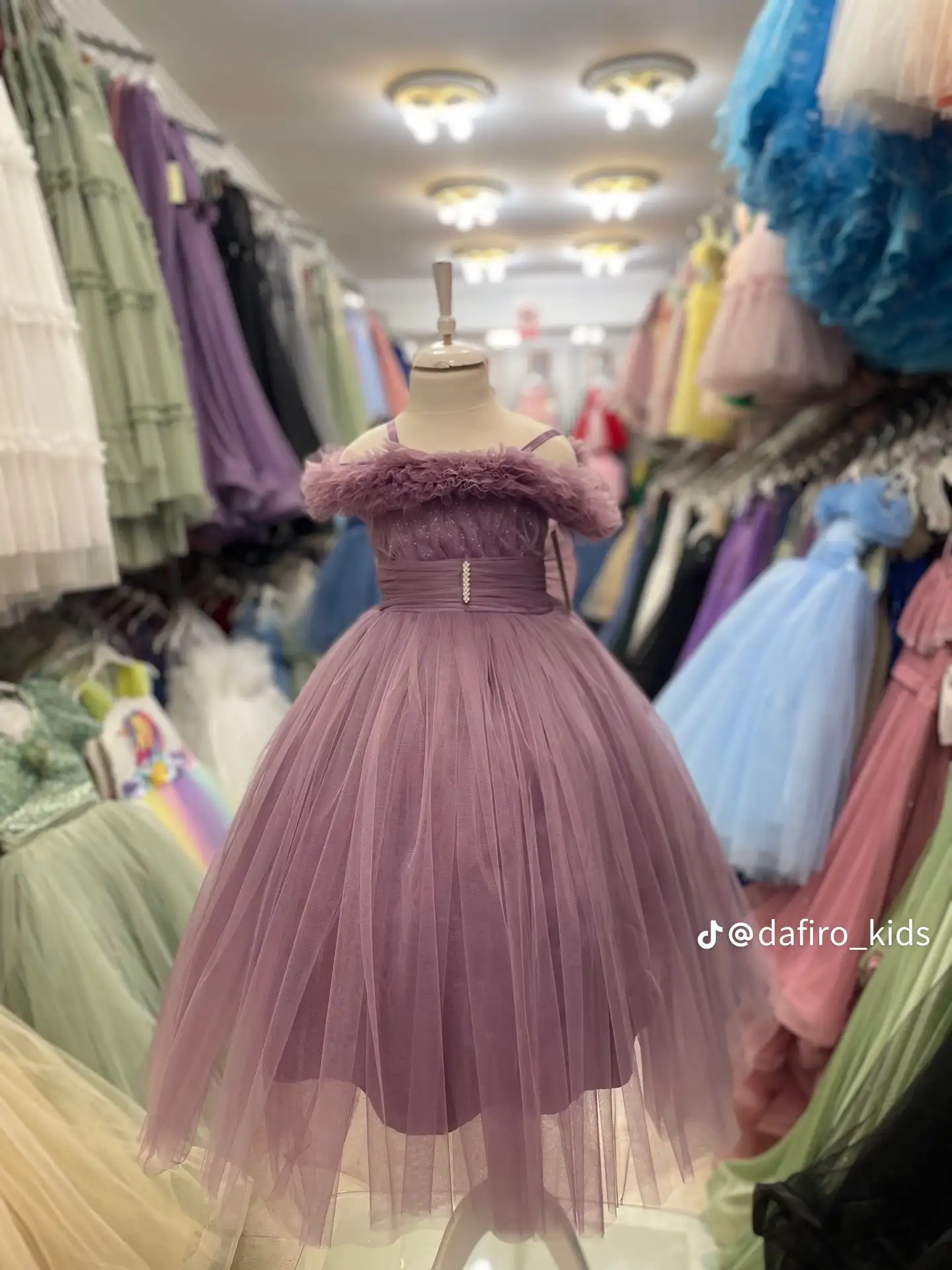 Türkmen fasonlar pombarh fasonlar Fasonlar 2025 fasonlar fason moda modalar Bezen bezen Türkmen fasonlar 2026 Türkmen fasonlar 2025 Türkmen fasonlar 2024 Türkmen fasonlar 2023 turkmenistan türkmenistan turkmen türkmen ashgabat  asgabat aşgabat balkan mary lebap dashoguz dasoguz daşoguz pombarh ponbarhat gulyupek gülýüpek stapel ştapel Gralan Çüýdeşen Abaýa Gadymy Krep Gurultaý 	Keteni Ýüpek Şifon Gipýur Lyon Welwet Atlas Kaşemir Streýç Suzana Ştapel Gülýüpek Pombarh Ýupka Gursakça Aksesuarlar Palto Penjek Okuw eşik Fata Sport eşik Uniforma Nakidka Öýme Şarf kompýuter ýaka ýaglyk Arenda köýnek 2nji el köýnek Taýyn köýnek Matalar Milli lybas milli lybaslar Toý köýnek Toý köýnekler toy koynek toy koynekler gundelik koynekler Gündelik	 
 köýnekler fata koynek Modern taze fason Eskiz koynektm turkmenkoynek türkmenkoynek fason moda moda fasonlar Iş eşik el iş	sada	ýakaly ýakasyz	keşdeli biserli	ýeňli giň nagyşly ýüregi açyk stoýka ýaka ýanly kombinasiýa 	zerli üsti aşak guşakly seçekli gysga ýeňli 