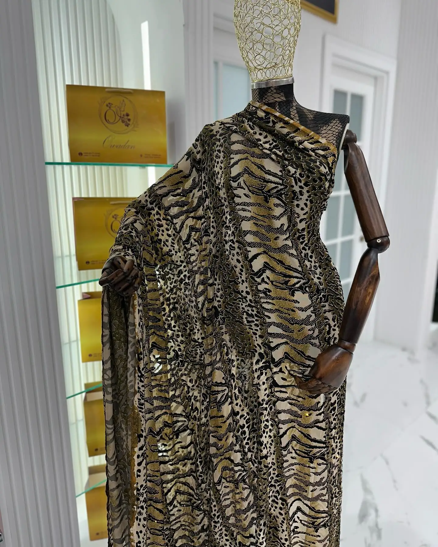 Türkmen fasonlar pombarh fasonlar Fasonlar 2025 fasonlar fason moda modalar Bezen bezen Türkmen fasonlar 2026 Türkmen fasonlar 2025 Türkmen fasonlar 2024 Türkmen fasonlar 2023 turkmenistan türkmenistan turkmen türkmen ashgabat  asgabat aşgabat balkan mary lebap dashoguz dasoguz daşoguz pombarh ponbarhat gulyupek gülýüpek stapel ştapel Gralan Çüýdeşen Abaýa Gadymy Krep Gurultaý 	Keteni Ýüpek Şifon Gipýur Lyon Welwet Atlas Kaşemir Streýç Suzana Ştapel Gülýüpek Pombarh Ýupka Gursakça Aksesuarlar Palto Penjek Okuw eşik Fata Sport eşik Uniforma Nakidka Öýme Şarf kompýuter ýaka ýaglyk Arenda köýnek 2nji el köýnek Taýyn köýnek Matalar Milli lybas milli lybaslar Toý köýnek Toý köýnekler toy koynek toy koynekler gundelik koynekler Gündelik	 
 köýnekler fata koynek Modern taze fason Eskiz koynektm turkmenkoynek türkmenkoynek fason moda moda fasonlar Iş eşik el iş	sada	ýakaly ýakasyz	keşdeli biserli	ýeňli giň nagyşly ýüregi açyk stoýka ýaka ýanly kombinasiýa 	zerli üsti aşak guşakly seçekli gysga ýeňli Ýüpek    Goňur, Goýy-goňur  Matalar