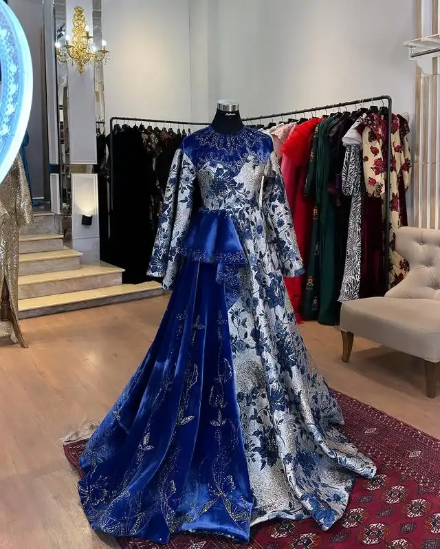 Türkmen fasonlar pombarh fasonlar Fasonlar 2025 fasonlar fason moda modalar Bezen bezen Türkmen fasonlar 2026 Türkmen fasonlar 2025 Türkmen fasonlar 2024 Türkmen fasonlar 2023 turkmenistan türkmenistan turkmen türkmen ashgabat  asgabat aşgabat balkan mary lebap dashoguz dasoguz daşoguz pombarh ponbarhat gulyupek gülýüpek stapel ştapel Gralan Çüýdeşen Abaýa Gadymy Krep Gurultaý 	Keteni Ýüpek Şifon Gipýur Lyon Welwet Atlas Kaşemir Streýç Suzana Ştapel Gülýüpek Pombarh Ýupka Gursakça Aksesuarlar Palto Penjek Okuw eşik Fata Sport eşik Uniforma Nakidka Öýme Şarf kompýuter ýaka ýaglyk Arenda köýnek 2nji el köýnek Taýyn köýnek Matalar Milli lybas milli lybaslar Toý köýnek Toý köýnekler toy koynek toy koynekler gundelik koynekler Gündelik	 
 köýnekler fata koynek Modern taze fason Eskiz koynektm turkmenkoynek türkmenkoynek fason moda moda fasonlar Iş eşik el iş	sada	ýakaly ýakasyz	keşdeli biserli	ýeňli giň nagyşly ýüregi açyk stoýka ýaka ýanly kombinasiýa 	zerli üsti aşak guşakly seçekli gysga ýeňli Ýüpek, Panbarhat (Pombarh) Toý köýnek, Modern el iş, keşdeli, ýakaly, biserli, ýeňli, giň, kombinasiýa  Ak, Goýy-gök