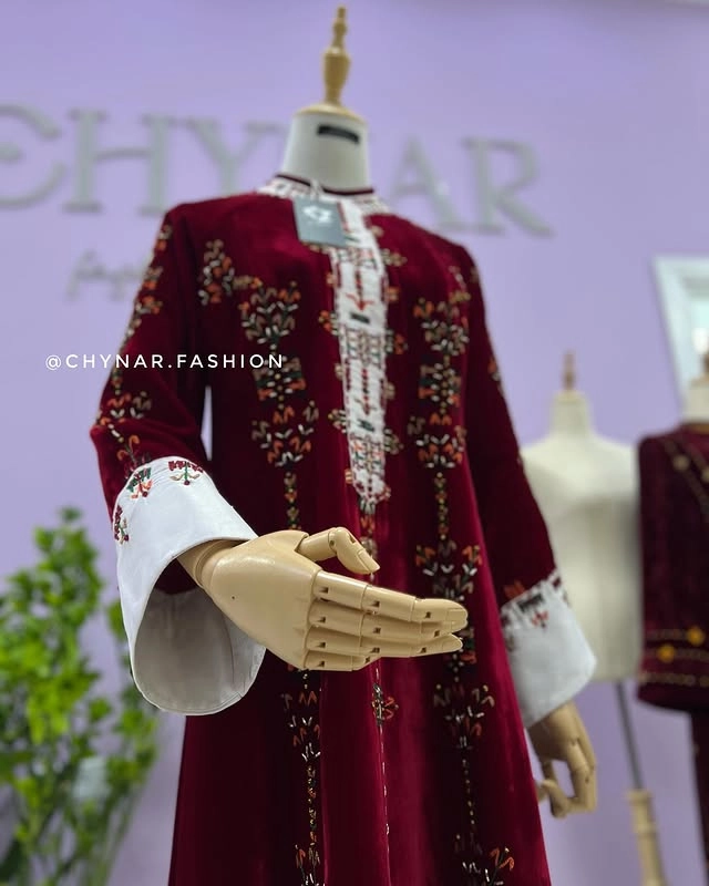 Türkmen fasonlar pombarh fasonlar Fasonlar 2025 fasonlar fason moda modalar Bezen bezen Türkmen fasonlar 2026 Türkmen fasonlar 2025 Türkmen fasonlar 2024 Türkmen fasonlar 2023 turkmenistan türkmenistan turkmen türkmen ashgabat  asgabat aşgabat balkan mary lebap dashoguz dasoguz daşoguz pombarh ponbarhat gulyupek gülýüpek stapel ştapel Gralan Çüýdeşen Abaýa Gadymy Krep Gurultaý 	Keteni Ýüpek Şifon Gipýur Lyon Welwet Atlas Kaşemir Streýç Suzana Ştapel Gülýüpek Pombarh Ýupka Gursakça Aksesuarlar Palto Penjek Okuw eşik Fata Sport eşik Uniforma Nakidka Öýme Şarf kompýuter ýaka ýaglyk Arenda köýnek 2nji el köýnek Taýyn köýnek Matalar Milli lybas milli lybaslar Toý köýnek Toý köýnekler toy koynek toy koynekler gundelik koynekler Gündelik	 
 köýnekler fata koynek Modern taze fason Eskiz koynektm turkmenkoynek türkmenkoynek fason moda moda fasonlar Iş eşik el iş	sada	ýakaly ýakasyz	keşdeli biserli	ýeňli giň nagyşly ýüregi açyk stoýka ýaka ýanly kombinasiýa 	zerli üsti aşak guşakly seçekli gysga ýeňli Panbarhat (Pombarh) Toý köýnek el iş, keşdeli, ýakaly, ýeňli, giň, kombinasiýa, nagyşly 26-35, 35+ Goýy-gyzyl yaz, guyz, gysh