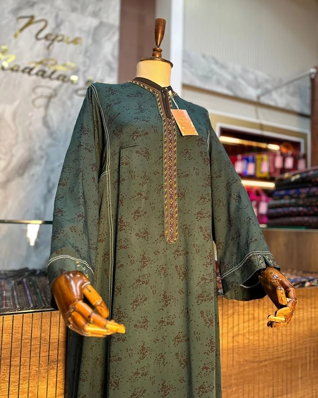 Türkmen fasonlar pombarh fasonlar Fasonlar 2025 fasonlar fason moda modalar Bezen bezen Türkmen fasonlar 2026 Türkmen fasonlar 2025 Türkmen fasonlar 2024 Türkmen fasonlar 2023 turkmenistan türkmenistan turkmen türkmen ashgabat  asgabat aşgabat balkan mary lebap dashoguz dasoguz daşoguz pombarh ponbarhat gulyupek gülýüpek stapel ştapel Gralan Çüýdeşen Abaýa Gadymy Krep Gurultaý 	Keteni Ýüpek Şifon Gipýur Lyon Welwet Atlas Kaşemir Streýç Suzana Ştapel Gülýüpek Pombarh Ýupka Gursakça Aksesuarlar Palto Penjek Okuw eşik Fata Sport eşik Uniforma Nakidka Öýme Şarf kompýuter ýaka ýaglyk Arenda köýnek 2nji el köýnek Taýyn köýnek Matalar Milli lybas milli lybaslar Toý köýnek Toý köýnekler toy koynek toy koynekler gundelik koynekler Gündelik	 
 köýnekler fata koynek Modern taze fason Eskiz koynektm turkmenkoynek türkmenkoynek fason moda moda fasonlar Iş eşik el iş	sada	ýakaly ýakasyz	keşdeli biserli	ýeňli giň nagyşly ýüregi açyk stoýka ýaka ýanly kombinasiýa 	zerli üsti aşak guşakly seçekli gysga ýeňli Ştapel Gündelik el iş, ýakaly, ýanly, ýeňli, giň 26-35 Haki yaz, tomus, guyz Taýyn köýnek