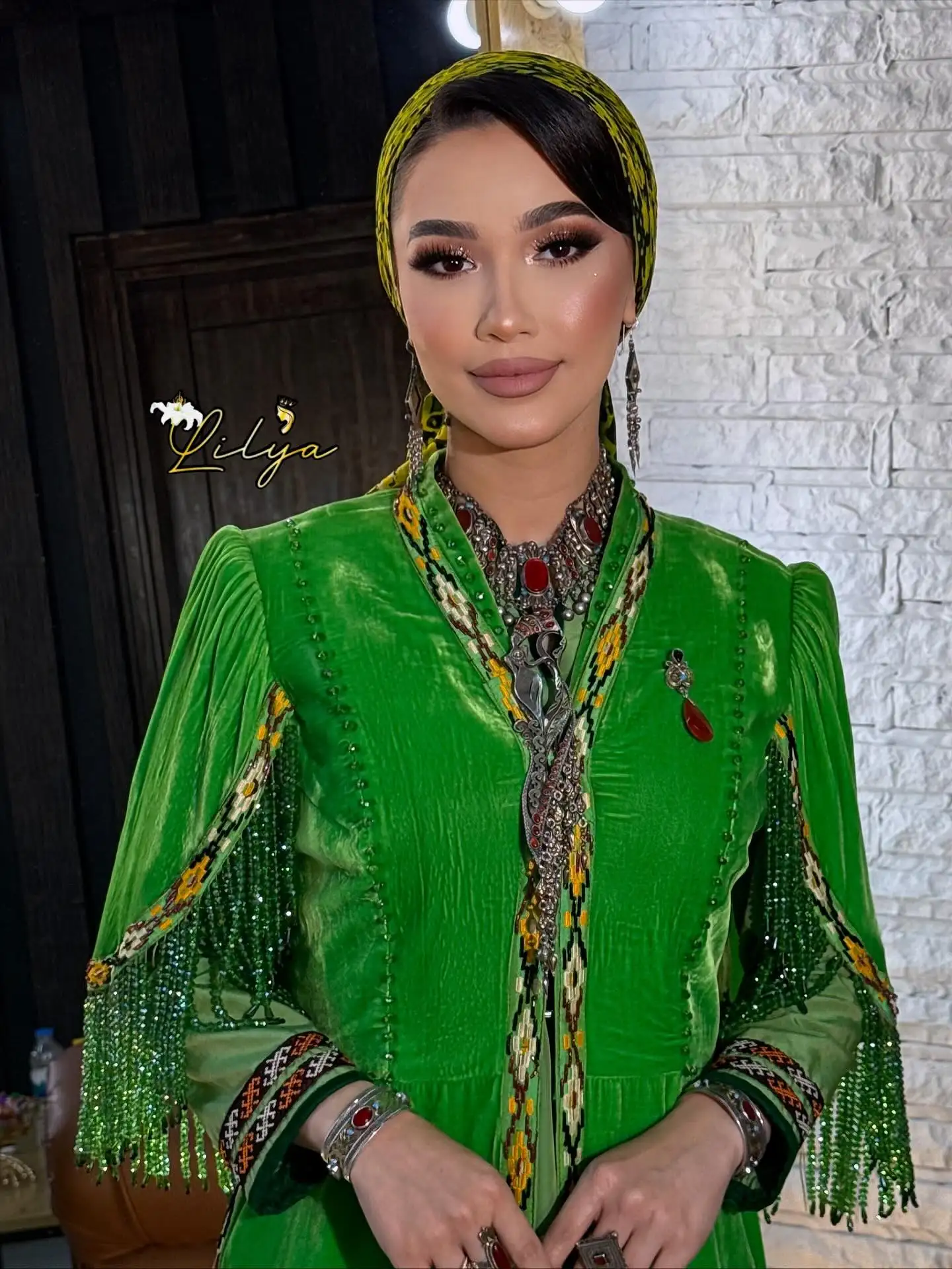 Türkmen fasonlar pombarh fasonlar Fasonlar 2025 fasonlar fason moda modalar Bezen bezen Türkmen fasonlar 2026 Türkmen fasonlar 2025 Türkmen fasonlar 2024 Türkmen fasonlar 2023 turkmenistan türkmenistan turkmen türkmen ashgabat  asgabat aşgabat balkan mary lebap dashoguz dasoguz daşoguz pombarh ponbarhat gulyupek gülýüpek stapel ştapel Gralan Çüýdeşen Abaýa Gadymy Krep Gurultaý 	Keteni Ýüpek Şifon Gipýur Lyon Welwet Atlas Kaşemir Streýç Suzana Ştapel Gülýüpek Pombarh Ýupka Gursakça Aksesuarlar Palto Penjek Okuw eşik Fata Sport eşik Uniforma Nakidka Öýme Şarf kompýuter ýaka ýaglyk Arenda köýnek 2nji el köýnek Taýyn köýnek Matalar Milli lybas milli lybaslar Toý köýnek Toý köýnekler toy koynek toy koynekler gundelik koynekler Gündelik	 
 köýnekler fata koynek Modern taze fason Eskiz koynektm turkmenkoynek türkmenkoynek fason moda moda fasonlar Iş eşik el iş	sada	ýakaly ýakasyz	keşdeli biserli	ýeňli giň nagyşly ýüregi açyk stoýka ýaka ýanly kombinasiýa 	zerli üsti aşak guşakly seçekli gysga ýeňli 