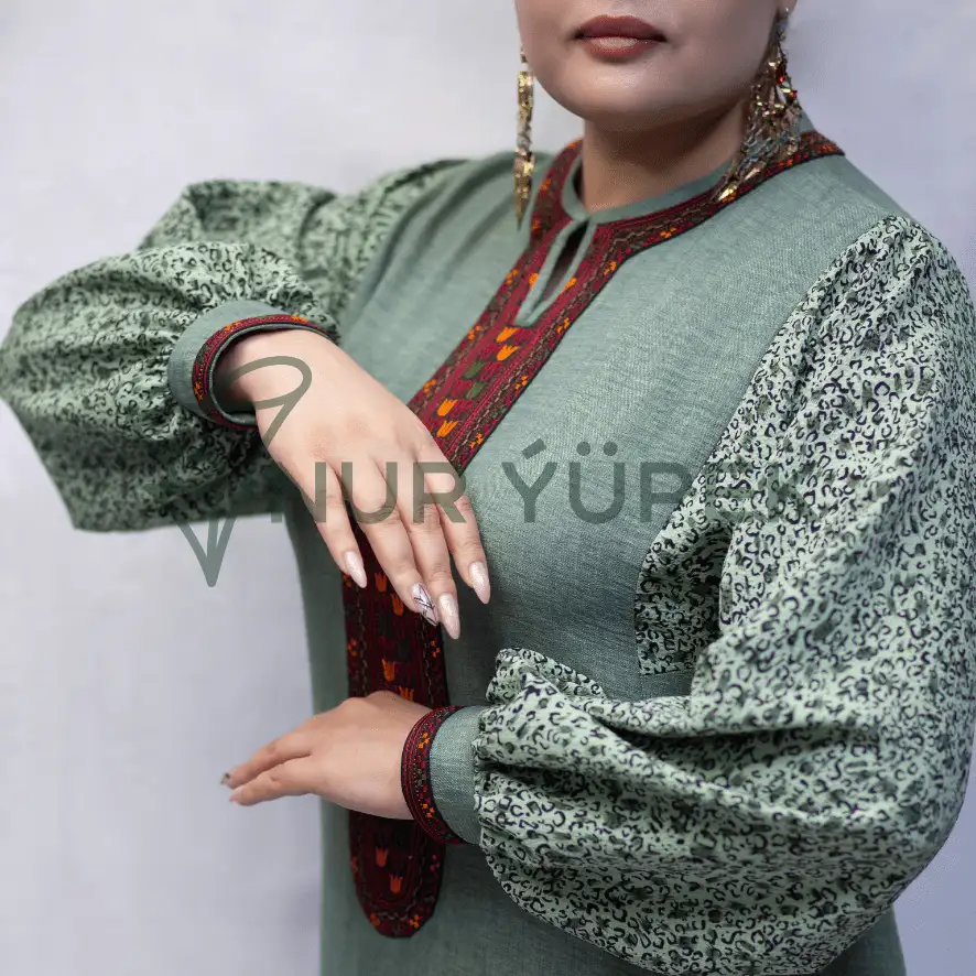 Türkmen fasonlar pombarh fasonlar Fasonlar 2025 fasonlar fason moda modalar Bezen bezen Türkmen fasonlar 2026 Türkmen fasonlar 2025 Türkmen fasonlar 2024 Türkmen fasonlar 2023 turkmenistan türkmenistan turkmen türkmen ashgabat  asgabat aşgabat balkan mary lebap dashoguz dasoguz daşoguz pombarh ponbarhat gulyupek gülýüpek stapel ştapel Gralan Çüýdeşen Abaýa Gadymy Krep Gurultaý 	Keteni Ýüpek Şifon Gipýur Lyon Welwet Atlas Kaşemir Streýç Suzana Ştapel Gülýüpek Pombarh Ýupka Gursakça Aksesuarlar Palto Penjek Okuw eşik Fata Sport eşik Uniforma Nakidka Öýme Şarf kompýuter ýaka ýaglyk Arenda köýnek 2nji el köýnek Taýyn köýnek Matalar Milli lybas milli lybaslar Toý köýnek Toý köýnekler toy koynek toy koynekler gundelik koynekler Gündelik	 
 köýnekler fata koynek Modern taze fason Eskiz koynektm turkmenkoynek türkmenkoynek fason moda moda fasonlar Iş eşik el iş	sada	ýakaly ýakasyz	keşdeli biserli	ýeňli giň nagyşly ýüregi açyk stoýka ýaka ýanly kombinasiýa 	zerli üsti aşak guşakly seçekli gysga ýeňli 