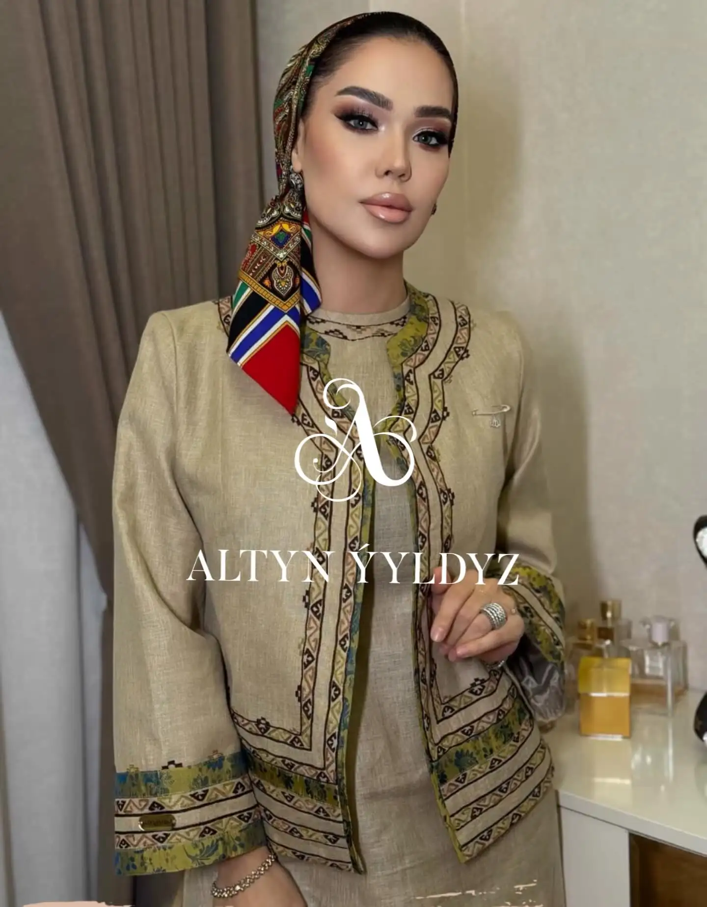 Türkmen fasonlar pombarh fasonlar Fasonlar 2025 fasonlar fason moda modalar Bezen bezen Türkmen fasonlar 2026 Türkmen fasonlar 2025 Türkmen fasonlar 2024 Türkmen fasonlar 2023 turkmenistan türkmenistan turkmen türkmen ashgabat  asgabat aşgabat balkan mary lebap dashoguz dasoguz daşoguz pombarh ponbarhat gulyupek gülýüpek stapel ştapel Gralan Çüýdeşen Abaýa Gadymy Krep Gurultaý 	Keteni Ýüpek Şifon Gipýur Lyon Welwet Atlas Kaşemir Streýç Suzana Ştapel Gülýüpek Pombarh Ýupka Gursakça Aksesuarlar Palto Penjek Okuw eşik Fata Sport eşik Uniforma Nakidka Öýme Şarf kompýuter ýaka ýaglyk Arenda köýnek 2nji el köýnek Taýyn köýnek Matalar Milli lybas milli lybaslar Toý köýnek Toý köýnekler toy koynek toy koynekler gundelik koynekler Gündelik	 
 köýnekler fata koynek Modern taze fason Eskiz koynektm turkmenkoynek türkmenkoynek fason moda moda fasonlar Iş eşik el iş	sada	ýakaly ýakasyz	keşdeli biserli	ýeňli giň nagyşly ýüregi açyk stoýka ýaka ýanly kombinasiýa 	zerli üsti aşak guşakly seçekli gysga ýeňli 