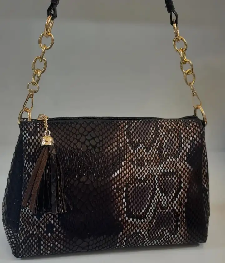 Türkmen fasonlar pombarh fasonlar Fasonlar 2025 fasonlar fason moda modalar Bezen bezen Türkmen fasonlar 2026 Türkmen fasonlar 2025 Türkmen fasonlar 2024 Türkmen fasonlar 2023 turkmenistan türkmenistan turkmen türkmen ashgabat  asgabat aşgabat balkan mary lebap dashoguz dasoguz daşoguz pombarh ponbarhat gulyupek gülýüpek stapel ştapel Gralan Çüýdeşen Abaýa Gadymy Krep Gurultaý 	Keteni Ýüpek Şifon Gipýur Lyon Welwet Atlas Kaşemir Streýç Suzana Ştapel Gülýüpek Pombarh Ýupka Gursakça Aksesuarlar Palto Penjek Okuw eşik Fata Sport eşik Uniforma Nakidka Öýme Şarf kompýuter ýaka ýaglyk Arenda köýnek 2nji el köýnek Taýyn köýnek Matalar Milli lybas milli lybaslar Toý köýnek Toý köýnekler toy koynek toy koynekler gundelik koynekler Gündelik	 
 köýnekler fata koynek Modern taze fason Eskiz koynektm turkmenkoynek türkmenkoynek fason moda moda fasonlar Iş eşik el iş	sada	ýakaly ýakasyz	keşdeli biserli	ýeňli giň nagyşly ýüregi açyk stoýka ýaka ýanly kombinasiýa 	zerli üsti aşak guşakly seçekli gysga ýeňli Sumka