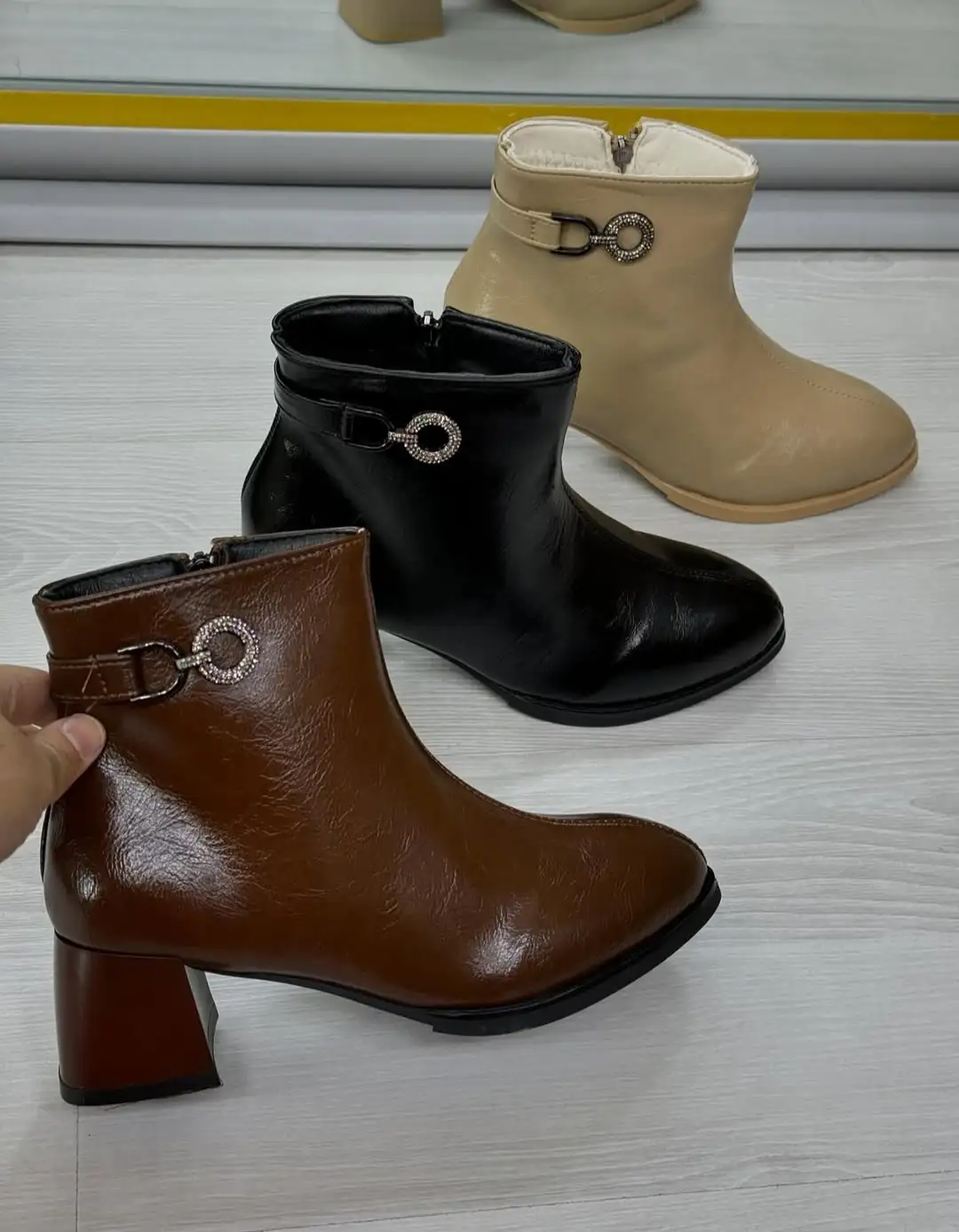 Türkmen fasonlar pombarh fasonlar Fasonlar 2025 fasonlar fason moda modalar Bezen bezen Türkmen fasonlar 2026 Türkmen fasonlar 2025 Türkmen fasonlar 2024 Türkmen fasonlar 2023 turkmenistan türkmenistan turkmen türkmen ashgabat  asgabat aşgabat balkan mary lebap dashoguz dasoguz daşoguz pombarh ponbarhat gulyupek gülýüpek stapel ştapel Gralan Çüýdeşen Abaýa Gadymy Krep Gurultaý 	Keteni Ýüpek Şifon Gipýur Lyon Welwet Atlas Kaşemir Streýç Suzana Ştapel Gülýüpek Pombarh Ýupka Gursakça Aksesuarlar Palto Penjek Okuw eşik Fata Sport eşik Uniforma Nakidka Öýme Şarf kompýuter ýaka ýaglyk Arenda köýnek 2nji el köýnek Taýyn köýnek Matalar Milli lybas milli lybaslar Toý köýnek Toý köýnekler toy koynek toy koynekler gundelik koynekler Gündelik	 
 köýnekler fata koynek Modern taze fason Eskiz koynektm turkmenkoynek türkmenkoynek fason moda moda fasonlar Iş eşik el iş	sada	ýakaly ýakasyz	keşdeli biserli	ýeňli giň nagyşly ýüregi açyk stoýka ýaka ýanly kombinasiýa 	zerli üsti aşak guşakly seçekli gysga ýeňli 