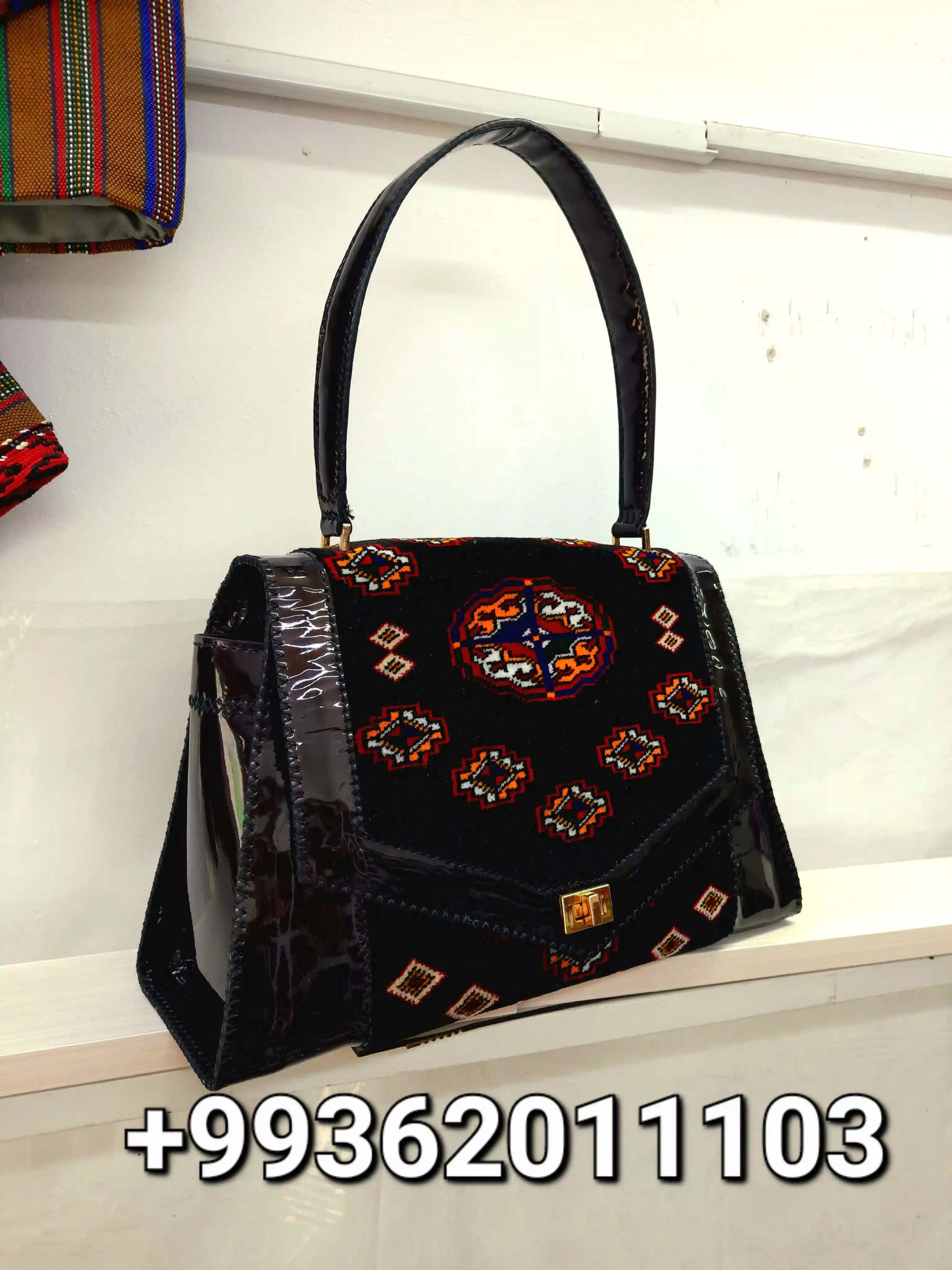 Türkmen fasonlar pombarh fasonlar Fasonlar 2025 fasonlar fason moda modalar Bezen bezen Türkmen fasonlar 2026 Türkmen fasonlar 2025 Türkmen fasonlar 2024 Türkmen fasonlar 2023 turkmenistan türkmenistan turkmen türkmen ashgabat  asgabat aşgabat balkan mary lebap dashoguz dasoguz daşoguz pombarh ponbarhat gulyupek gülýüpek stapel ştapel Gralan Çüýdeşen Abaýa Gadymy Krep Gurultaý 	Keteni Ýüpek Şifon Gipýur Lyon Welwet Atlas Kaşemir Streýç Suzana Ştapel Gülýüpek Pombarh Ýupka Gursakça Aksesuarlar Palto Penjek Okuw eşik Fata Sport eşik Uniforma Nakidka Öýme Şarf kompýuter ýaka ýaglyk Arenda köýnek 2nji el köýnek Taýyn köýnek Matalar Milli lybas milli lybaslar Toý köýnek Toý köýnekler toy koynek toy koynekler gundelik koynekler Gündelik	 
 köýnekler fata koynek Modern taze fason Eskiz koynektm turkmenkoynek türkmenkoynek fason moda moda fasonlar Iş eşik el iş	sada	ýakaly ýakasyz	keşdeli biserli	ýeňli giň nagyşly ýüregi açyk stoýka ýaka ýanly kombinasiýa 	zerli üsti aşak guşakly seçekli gysga ýeňli Ýüpek, Ýüň Toý köýnek, Modern el iş, nagyşly 17-25, 26-35, 35+ Gara yaz, tomus, guyz, gysh