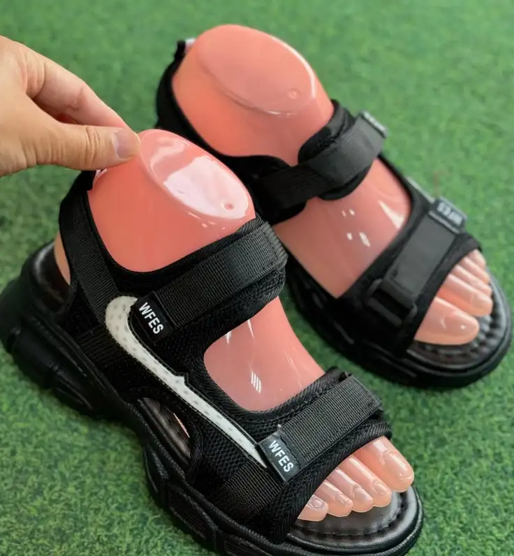 Türkmen fasonlar pombarh fasonlar Fasonlar 2025 fasonlar fason moda modalar Bezen bezen Türkmen fasonlar 2026 Türkmen fasonlar 2025 Türkmen fasonlar 2024 Türkmen fasonlar 2023 turkmenistan türkmenistan turkmen türkmen ashgabat  asgabat aşgabat balkan mary lebap dashoguz dasoguz daşoguz pombarh ponbarhat gulyupek gülýüpek stapel ştapel Gralan Çüýdeşen Abaýa Gadymy Krep Gurultaý 	Keteni Ýüpek Şifon Gipýur Lyon Welwet Atlas Kaşemir Streýç Suzana Ştapel Gülýüpek Pombarh Ýupka Gursakça Aksesuarlar Palto Penjek Okuw eşik Fata Sport eşik Uniforma Nakidka Öýme Şarf kompýuter ýaka ýaglyk Arenda köýnek 2nji el köýnek Taýyn köýnek Matalar Milli lybas milli lybaslar Toý köýnek Toý köýnekler toy koynek toy koynekler gundelik koynekler Gündelik	 
 köýnekler fata koynek Modern taze fason Eskiz koynektm turkmenkoynek türkmenkoynek fason moda moda fasonlar Iş eşik el iş	sada	ýakaly ýakasyz	keşdeli biserli	ýeňli giň nagyşly ýüregi açyk stoýka ýaka ýanly kombinasiýa 	zerli üsti aşak guşakly seçekli gysga ýeňli Gara, Ak, Goýy-ýaşyl, Kümüş yaz, tomus, guyz Aýakgap