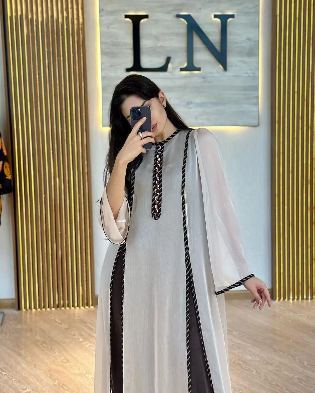 Türkmen fasonlar pombarh fasonlar Fasonlar 2025 fasonlar fason moda modalar Bezen bezen Türkmen fasonlar 2026 Türkmen fasonlar 2025 Türkmen fasonlar 2024 Türkmen fasonlar 2023 turkmenistan türkmenistan turkmen türkmen ashgabat  asgabat aşgabat balkan mary lebap dashoguz dasoguz daşoguz pombarh ponbarhat gulyupek gülýüpek stapel ştapel Gralan Çüýdeşen Abaýa Gadymy Krep Gurultaý 	Keteni Ýüpek Şifon Gipýur Lyon Welwet Atlas Kaşemir Streýç Suzana Ştapel Gülýüpek Pombarh Ýupka Gursakça Aksesuarlar Palto Penjek Okuw eşik Fata Sport eşik Uniforma Nakidka Öýme Şarf kompýuter ýaka ýaglyk Arenda köýnek 2nji el köýnek Taýyn köýnek Matalar Milli lybas milli lybaslar Toý köýnek Toý köýnekler toy koynek toy koynekler gundelik koynekler Gündelik	 
 köýnekler fata koynek Modern taze fason Eskiz koynektm turkmenkoynek türkmenkoynek fason moda moda fasonlar Iş eşik el iş	sada	ýakaly ýakasyz	keşdeli biserli	ýeňli giň nagyşly ýüregi açyk stoýka ýaka ýanly kombinasiýa 	zerli üsti aşak guşakly seçekli gysga ýeňli Gülýüpek Gündelik el iş, sada