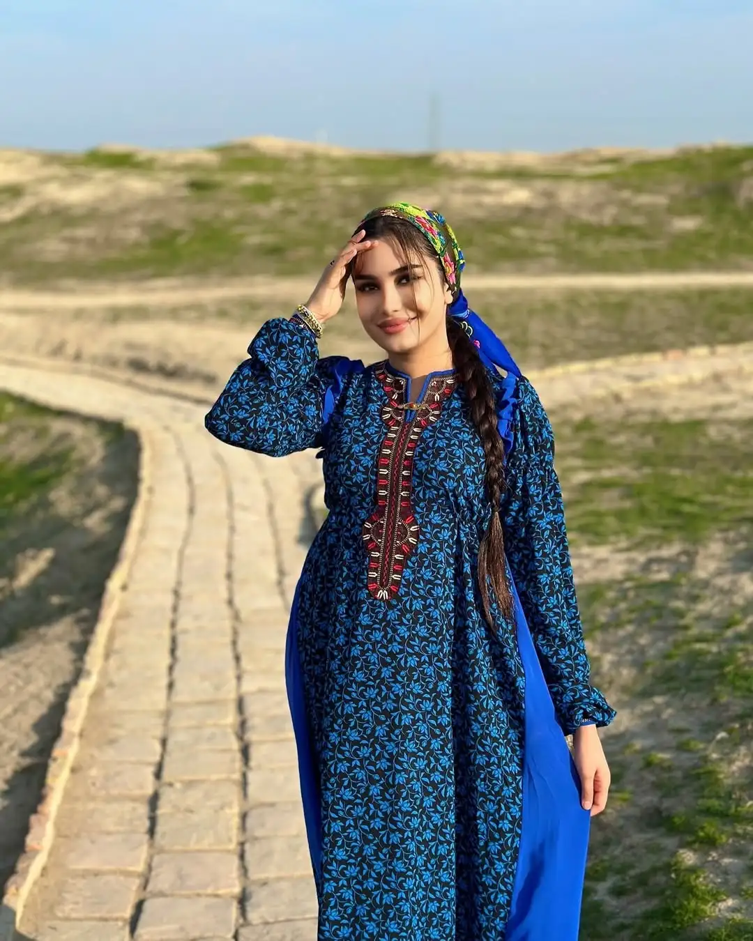 Türkmen fasonlar pombarh fasonlar Fasonlar 2025 fasonlar fason moda modalar Bezen bezen Türkmen fasonlar 2026 Türkmen fasonlar 2025 Türkmen fasonlar 2024 Türkmen fasonlar 2023 turkmenistan türkmenistan turkmen türkmen ashgabat  asgabat aşgabat balkan mary lebap dashoguz dasoguz daşoguz pombarh ponbarhat gulyupek gülýüpek stapel ştapel Gralan Çüýdeşen Abaýa Gadymy Krep Gurultaý 	Keteni Ýüpek Şifon Gipýur Lyon Welwet Atlas Kaşemir Streýç Suzana Ştapel Gülýüpek Pombarh Ýupka Gursakça Aksesuarlar Palto Penjek Okuw eşik Fata Sport eşik Uniforma Nakidka Öýme Şarf kompýuter ýaka ýaglyk Arenda köýnek 2nji el köýnek Taýyn köýnek Matalar Milli lybas milli lybaslar Toý köýnek Toý köýnekler toy koynek toy koynekler gundelik koynekler Gündelik	 
 köýnekler fata koynek Modern taze fason Eskiz koynektm turkmenkoynek türkmenkoynek fason moda moda fasonlar Iş eşik el iş	sada	ýakaly ýakasyz	keşdeli biserli	ýeňli giň nagyşly ýüregi açyk stoýka ýaka ýanly kombinasiýa 	zerli üsti aşak guşakly seçekli gysga ýeňli Ştapel Gündelik el iş, ýakaly  Goýy-gök