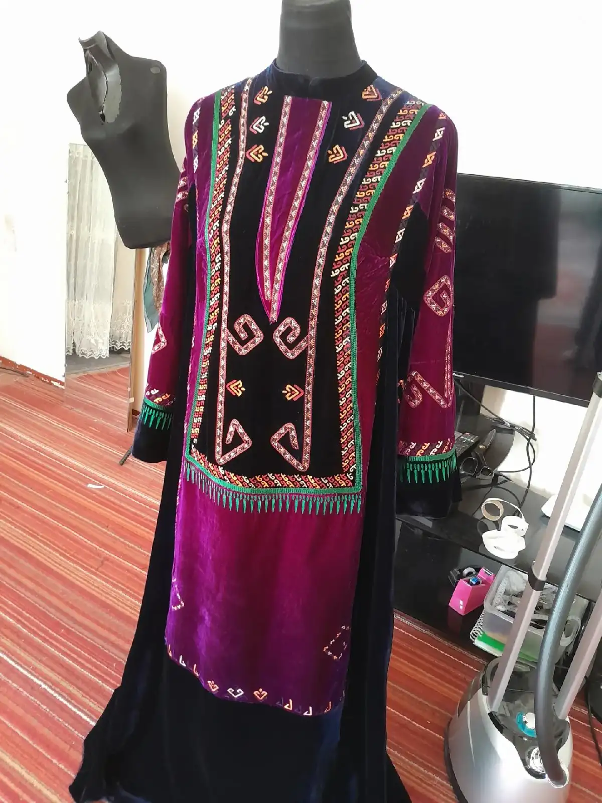 Türkmen fasonlar pombarh fasonlar Fasonlar 2025 fasonlar fason moda modalar Bezen bezen Türkmen fasonlar 2026 Türkmen fasonlar 2025 Türkmen fasonlar 2024 Türkmen fasonlar 2023 turkmenistan türkmenistan turkmen türkmen ashgabat  asgabat aşgabat balkan mary lebap dashoguz dasoguz daşoguz pombarh ponbarhat gulyupek gülýüpek stapel ştapel Gralan Çüýdeşen Abaýa Gadymy Krep Gurultaý 	Keteni Ýüpek Şifon Gipýur Lyon Welwet Atlas Kaşemir Streýç Suzana Ştapel Gülýüpek Pombarh Ýupka Gursakça Aksesuarlar Palto Penjek Okuw eşik Fata Sport eşik Uniforma Nakidka Öýme Şarf kompýuter ýaka ýaglyk Arenda köýnek 2nji el köýnek Taýyn köýnek Matalar Milli lybas milli lybaslar Toý köýnek Toý köýnekler toy koynek toy koynekler gundelik koynekler Gündelik	 
 köýnekler fata koynek Modern taze fason Eskiz koynektm turkmenkoynek türkmenkoynek fason moda moda fasonlar Iş eşik el iş	sada	ýakaly ýakasyz	keşdeli biserli	ýeňli giň nagyşly ýüregi açyk stoýka ýaka ýanly kombinasiýa 	zerli üsti aşak guşakly seçekli gysga ýeňli 