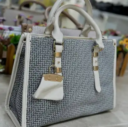 Türkmen fasonlar pombarh fasonlar Fasonlar 2025 fasonlar fason moda modalar Bezen bezen Türkmen fasonlar 2026 Türkmen fasonlar 2025 Türkmen fasonlar 2024 Türkmen fasonlar 2023 turkmenistan türkmenistan turkmen türkmen ashgabat  asgabat aşgabat balkan mary lebap dashoguz dasoguz daşoguz pombarh ponbarhat gulyupek gülýüpek stapel ştapel Gralan Çüýdeşen Abaýa Gadymy Krep Gurultaý 	Keteni Ýüpek Şifon Gipýur Lyon Welwet Atlas Kaşemir Streýç Suzana Ştapel Gülýüpek Pombarh Ýupka Gursakça Aksesuarlar Palto Penjek Okuw eşik Fata Sport eşik Uniforma Nakidka Öýme Şarf kompýuter ýaka ýaglyk Arenda köýnek 2nji el köýnek Taýyn köýnek Matalar Milli lybas milli lybaslar Toý köýnek Toý köýnekler toy koynek toy koynekler gundelik koynekler Gündelik	 
 köýnekler fata koynek Modern taze fason Eskiz koynektm turkmenkoynek türkmenkoynek fason moda moda fasonlar Iş eşik el iş	sada	ýakaly ýakasyz	keşdeli biserli	ýeňli giň nagyşly ýüregi açyk stoýka ýaka ýanly kombinasiýa 	zerli üsti aşak guşakly seçekli gysga ýeňli Sumka