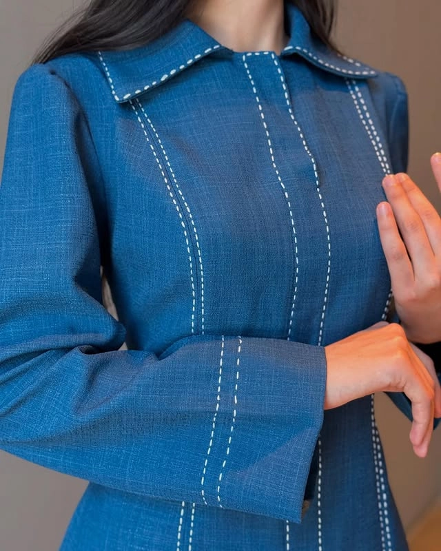 Türkmen fasonlar pombarh fasonlar Fasonlar 2025 fasonlar fason moda modalar Bezen bezen Türkmen fasonlar 2026 Türkmen fasonlar 2025 Türkmen fasonlar 2024 Türkmen fasonlar 2023 turkmenistan türkmenistan turkmen türkmen ashgabat  asgabat aşgabat balkan mary lebap dashoguz dasoguz daşoguz pombarh ponbarhat gulyupek gülýüpek stapel ştapel Gralan Çüýdeşen Abaýa Gadymy Krep Gurultaý 	Keteni Ýüpek Şifon Gipýur Lyon Welwet Atlas Kaşemir Streýç Suzana Ştapel Gülýüpek Pombarh Ýupka Gursakça Aksesuarlar Palto Penjek Okuw eşik Fata Sport eşik Uniforma Nakidka Öýme Şarf kompýuter ýaka ýaglyk Arenda köýnek 2nji el köýnek Taýyn köýnek Matalar Milli lybas milli lybaslar Toý köýnek Toý köýnekler toy koynek toy koynekler gundelik koynekler Gündelik	 
 köýnekler fata koynek Modern taze fason Eskiz koynektm turkmenkoynek türkmenkoynek fason moda moda fasonlar Iş eşik el iş	sada	ýakaly ýakasyz	keşdeli biserli	ýeňli giň nagyşly ýüregi açyk stoýka ýaka ýanly kombinasiýa 	zerli üsti aşak guşakly seçekli gysga ýeňli Lyon Toý köýnek, Modern el iş, ýakasyz, ýeňli, giň 17-25, 26-35, 35+ Goýy-gök yaz, tomus, guyz