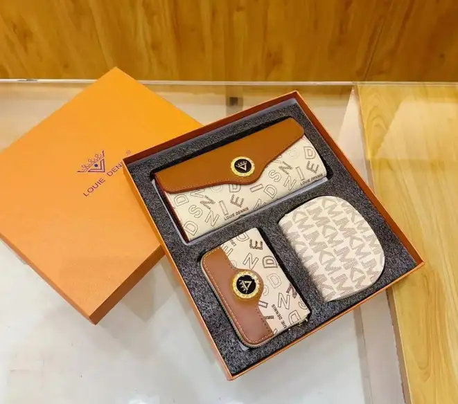 Türkmen fasonlar pombarh fasonlar Fasonlar 2025 fasonlar fason moda modalar Bezen bezen Türkmen fasonlar 2026 Türkmen fasonlar 2025 Türkmen fasonlar 2024 Türkmen fasonlar 2023 turkmenistan türkmenistan turkmen türkmen ashgabat  asgabat aşgabat balkan mary lebap dashoguz dasoguz daşoguz pombarh ponbarhat gulyupek gülýüpek stapel ştapel Gralan Çüýdeşen Abaýa Gadymy Krep Gurultaý 	Keteni Ýüpek Şifon Gipýur Lyon Welwet Atlas Kaşemir Streýç Suzana Ştapel Gülýüpek Pombarh Ýupka Gursakça Aksesuarlar Palto Penjek Okuw eşik Fata Sport eşik Uniforma Nakidka Öýme Şarf kompýuter ýaka ýaglyk Arenda köýnek 2nji el köýnek Taýyn köýnek Matalar Milli lybas milli lybaslar Toý köýnek Toý köýnekler toy koynek toy koynekler gundelik koynekler Gündelik	 
 köýnekler fata koynek Modern taze fason Eskiz koynektm turkmenkoynek türkmenkoynek fason moda moda fasonlar Iş eşik el iş	sada	ýakaly ýakasyz	keşdeli biserli	ýeňli giň nagyşly ýüregi açyk stoýka ýaka ýanly kombinasiýa 	zerli üsti aşak guşakly seçekli gysga ýeňli Sumka