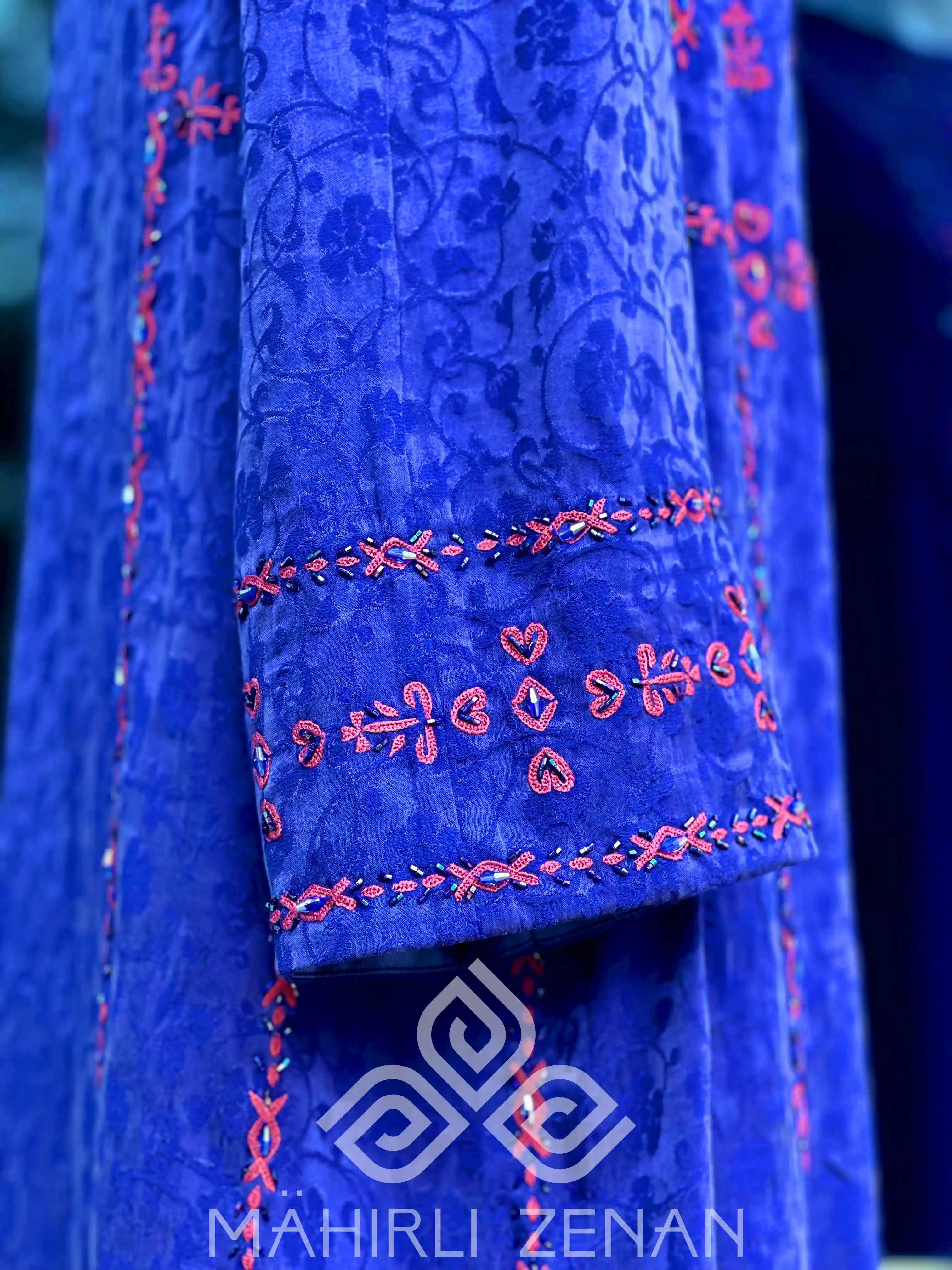 Türkmen fasonlar pombarh fasonlar Fasonlar 2025 fasonlar fason moda modalar Bezen bezen Türkmen fasonlar 2026 Türkmen fasonlar 2025 Türkmen fasonlar 2024 Türkmen fasonlar 2023 turkmenistan türkmenistan turkmen türkmen ashgabat  asgabat aşgabat balkan mary lebap dashoguz dasoguz daşoguz pombarh ponbarhat gulyupek gülýüpek stapel ştapel Gralan Çüýdeşen Abaýa Gadymy Krep Gurultaý 	Keteni Ýüpek Şifon Gipýur Lyon Welwet Atlas Kaşemir Streýç Suzana Ştapel Gülýüpek Pombarh Ýupka Gursakça Aksesuarlar Palto Penjek Okuw eşik Fata Sport eşik Uniforma Nakidka Öýme Şarf kompýuter ýaka ýaglyk Arenda köýnek 2nji el köýnek Taýyn köýnek Matalar Milli lybas milli lybaslar Toý köýnek Toý köýnekler toy koynek toy koynekler gundelik koynekler Gündelik	 
 köýnekler fata koynek Modern taze fason Eskiz koynektm turkmenkoynek türkmenkoynek fason moda moda fasonlar Iş eşik el iş	sada	ýakaly ýakasyz	keşdeli biserli	ýeňli giň nagyşly ýüregi açyk stoýka ýaka ýanly kombinasiýa 	zerli üsti aşak guşakly seçekli gysga ýeňli Gülýüpek Gündelik el iş, sada  Gülgüne, Benewşe, Goýy-gök