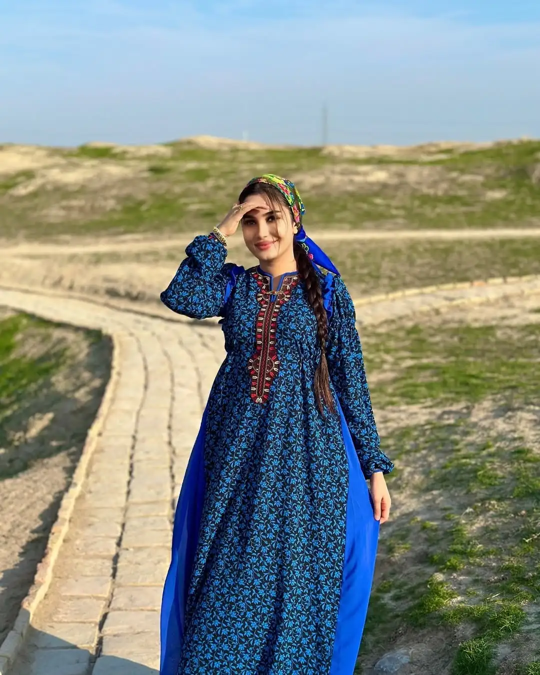 Türkmen fasonlar pombarh fasonlar Fasonlar 2025 fasonlar fason moda modalar Bezen bezen Türkmen fasonlar 2026 Türkmen fasonlar 2025 Türkmen fasonlar 2024 Türkmen fasonlar 2023 turkmenistan türkmenistan turkmen türkmen ashgabat  asgabat aşgabat balkan mary lebap dashoguz dasoguz daşoguz pombarh ponbarhat gulyupek gülýüpek stapel ştapel Gralan Çüýdeşen Abaýa Gadymy Krep Gurultaý 	Keteni Ýüpek Şifon Gipýur Lyon Welwet Atlas Kaşemir Streýç Suzana Ştapel Gülýüpek Pombarh Ýupka Gursakça Aksesuarlar Palto Penjek Okuw eşik Fata Sport eşik Uniforma Nakidka Öýme Şarf kompýuter ýaka ýaglyk Arenda köýnek 2nji el köýnek Taýyn köýnek Matalar Milli lybas milli lybaslar Toý köýnek Toý köýnekler toy koynek toy koynekler gundelik koynekler Gündelik	 
 köýnekler fata koynek Modern taze fason Eskiz koynektm turkmenkoynek türkmenkoynek fason moda moda fasonlar Iş eşik el iş	sada	ýakaly ýakasyz	keşdeli biserli	ýeňli giň nagyşly ýüregi açyk stoýka ýaka ýanly kombinasiýa 	zerli üsti aşak guşakly seçekli gysga ýeňli Ştapel Gündelik el iş, ýakaly  Goýy-gök