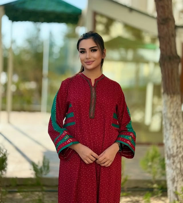 Türkmen fasonlar pombarh fasonlar Fasonlar 2025 fasonlar fason moda modalar Bezen bezen Türkmen fasonlar 2026 Türkmen fasonlar 2025 Türkmen fasonlar 2024 Türkmen fasonlar 2023 turkmenistan türkmenistan turkmen türkmen ashgabat  asgabat aşgabat balkan mary lebap dashoguz dasoguz daşoguz pombarh ponbarhat gulyupek gülýüpek stapel ştapel Gralan Çüýdeşen Abaýa Gadymy Krep Gurultaý 	Keteni Ýüpek Şifon Gipýur Lyon Welwet Atlas Kaşemir Streýç Suzana Ştapel Gülýüpek Pombarh Ýupka Gursakça Aksesuarlar Palto Penjek Okuw eşik Fata Sport eşik Uniforma Nakidka Öýme Şarf kompýuter ýaka ýaglyk Arenda köýnek 2nji el köýnek Taýyn köýnek Matalar Milli lybas milli lybaslar Toý köýnek Toý köýnekler toy koynek toy koynekler gundelik koynekler Gündelik	 
 köýnekler fata koynek Modern taze fason Eskiz koynektm turkmenkoynek türkmenkoynek fason moda moda fasonlar Iş eşik el iş	sada	ýakaly ýakasyz	keşdeli biserli	ýeňli giň nagyşly ýüregi açyk stoýka ýaka ýanly kombinasiýa 	zerli üsti aşak guşakly seçekli gysga ýeňli 