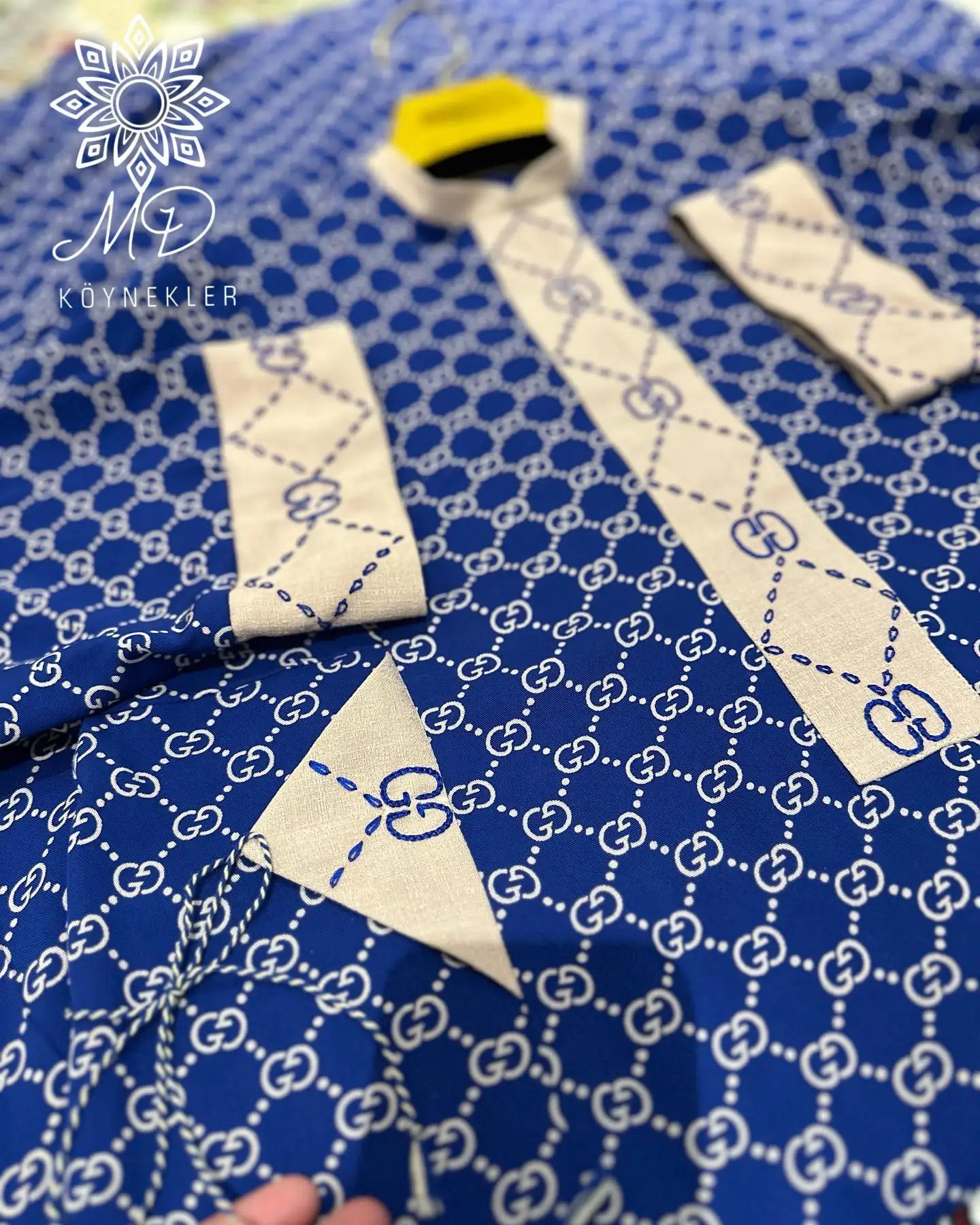 Türkmen fasonlar pombarh fasonlar Fasonlar 2025 fasonlar fason moda modalar Bezen bezen Türkmen fasonlar 2026 Türkmen fasonlar 2025 Türkmen fasonlar 2024 Türkmen fasonlar 2023 turkmenistan türkmenistan turkmen türkmen ashgabat  asgabat aşgabat balkan mary lebap dashoguz dasoguz daşoguz pombarh ponbarhat gulyupek gülýüpek stapel ştapel Gralan Çüýdeşen Abaýa Gadymy Krep Gurultaý 	Keteni Ýüpek Şifon Gipýur Lyon Welwet Atlas Kaşemir Streýç Suzana Ştapel Gülýüpek Pombarh Ýupka Gursakça Aksesuarlar Palto Penjek Okuw eşik Fata Sport eşik Uniforma Nakidka Öýme Şarf kompýuter ýaka ýaglyk Arenda köýnek 2nji el köýnek Taýyn köýnek Matalar Milli lybas milli lybaslar Toý köýnek Toý köýnekler toy koynek toy koynekler gundelik koynekler Gündelik	 
 köýnekler fata koynek Modern taze fason Eskiz koynektm turkmenkoynek türkmenkoynek fason moda moda fasonlar Iş eşik el iş	sada	ýakaly ýakasyz	keşdeli biserli	ýeňli giň nagyşly ýüregi açyk stoýka ýaka ýanly kombinasiýa 	zerli üsti aşak guşakly seçekli gysga ýeňli Ştapel Gündelik el iş, sada, ýakaly  Goýy-gök