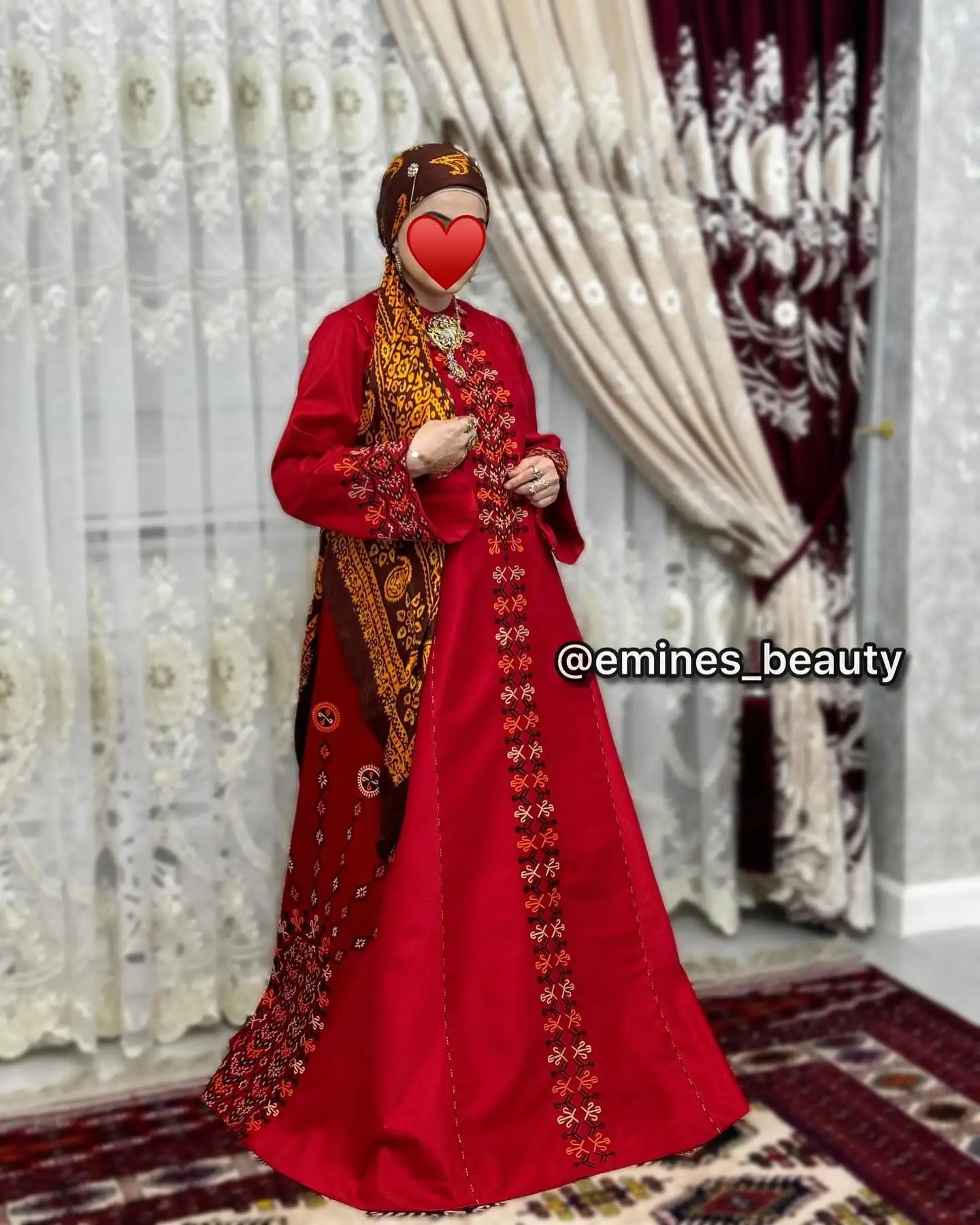 Türkmen fasonlar pombarh fasonlar Fasonlar 2025 fasonlar fason moda modalar Bezen bezen Türkmen fasonlar 2026 Türkmen fasonlar 2025 Türkmen fasonlar 2024 Türkmen fasonlar 2023 turkmenistan türkmenistan turkmen türkmen ashgabat  asgabat aşgabat balkan mary lebap dashoguz dasoguz daşoguz pombarh ponbarhat gulyupek gülýüpek stapel ştapel Gralan Çüýdeşen Abaýa Gadymy Krep Gurultaý 	Keteni Ýüpek Şifon Gipýur Lyon Welwet Atlas Kaşemir Streýç Suzana Ştapel Gülýüpek Pombarh Ýupka Gursakça Aksesuarlar Palto Penjek Okuw eşik Fata Sport eşik Uniforma Nakidka Öýme Şarf kompýuter ýaka ýaglyk Arenda köýnek 2nji el köýnek Taýyn köýnek Matalar Milli lybas milli lybaslar Toý köýnek Toý köýnekler toy koynek toy koynekler gundelik koynekler Gündelik	 
 köýnekler fata koynek Modern taze fason Eskiz koynektm turkmenkoynek türkmenkoynek fason moda moda fasonlar Iş eşik el iş	sada	ýakaly ýakasyz	keşdeli biserli	ýeňli giň nagyşly ýüregi açyk stoýka ýaka ýanly kombinasiýa 	zerli üsti aşak guşakly seçekli gysga ýeňli Keteni Toý köýnek, Milli lybas el iş 17-25 Gyzyl