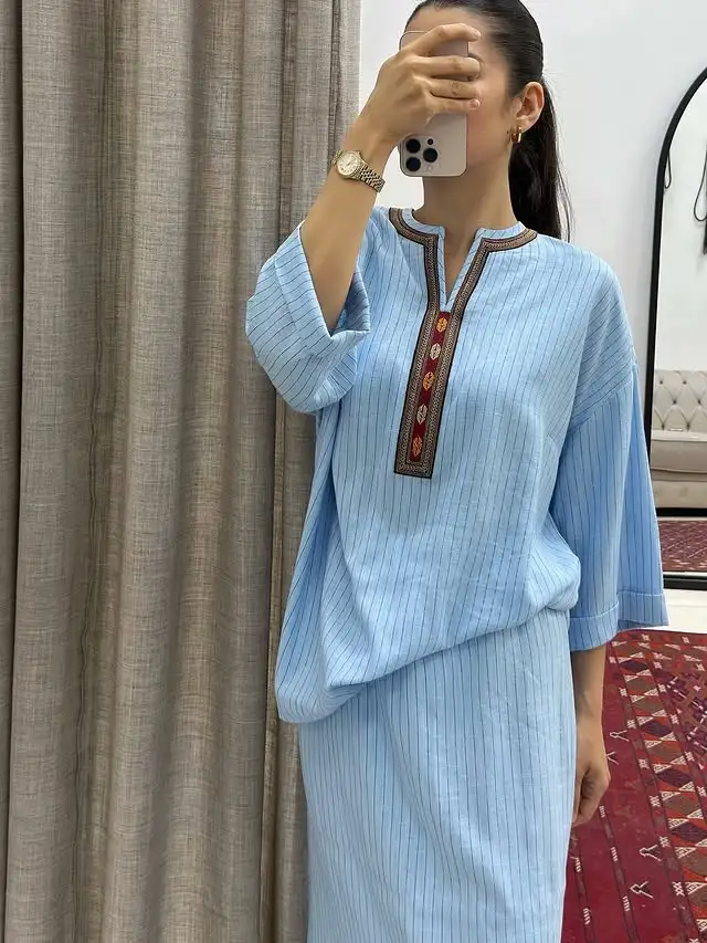 Türkmen fasonlar pombarh fasonlar Fasonlar 2025 fasonlar fason moda modalar Bezen bezen Türkmen fasonlar 2026 Türkmen fasonlar 2025 Türkmen fasonlar 2024 Türkmen fasonlar 2023 turkmenistan türkmenistan turkmen türkmen ashgabat  asgabat aşgabat balkan mary lebap dashoguz dasoguz daşoguz pombarh ponbarhat gulyupek gülýüpek stapel ştapel Gralan Çüýdeşen Abaýa Gadymy Krep Gurultaý 	Keteni Ýüpek Şifon Gipýur Lyon Welwet Atlas Kaşemir Streýç Suzana Ştapel Gülýüpek Pombarh Ýupka Gursakça Aksesuarlar Palto Penjek Okuw eşik Fata Sport eşik Uniforma Nakidka Öýme Şarf kompýuter ýaka ýaglyk Arenda köýnek 2nji el köýnek Taýyn köýnek Matalar Milli lybas milli lybaslar Toý köýnek Toý köýnekler toy koynek toy koynekler gundelik koynekler Gündelik	 
 köýnekler fata koynek Modern taze fason Eskiz koynektm turkmenkoynek türkmenkoynek fason moda moda fasonlar Iş eşik el iş	sada	ýakaly ýakasyz	keşdeli biserli	ýeňli giň nagyşly ýüregi açyk stoýka ýaka ýanly kombinasiýa 	zerli üsti aşak guşakly seçekli gysga ýeňli Modern ýakaly, gysga ýeňli, giň, üsti aşak 17-25, 26-35 Gök yaz, tomus, guyz