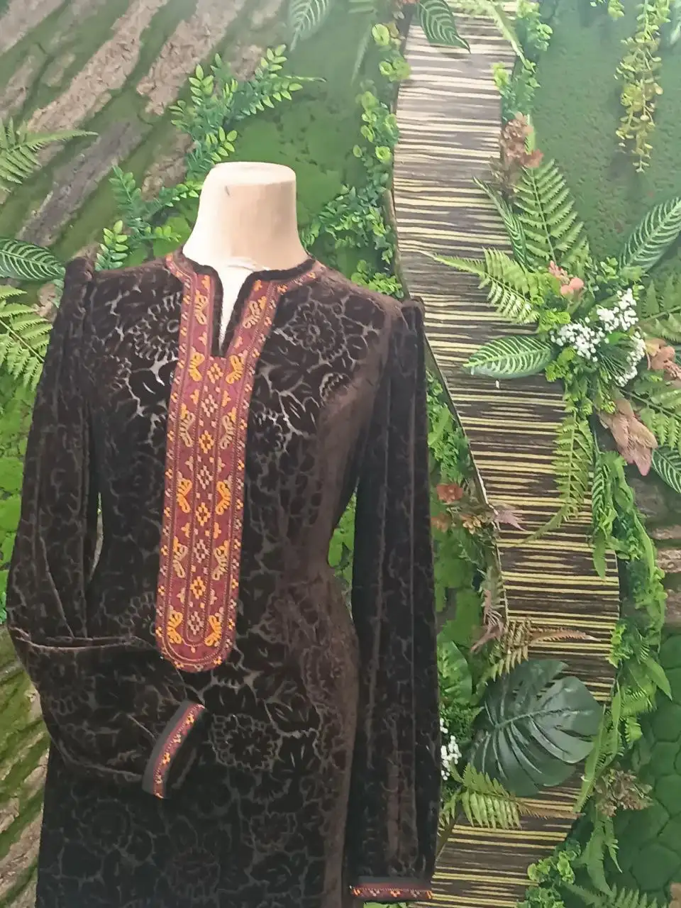 Türkmen fasonlar pombarh fasonlar Fasonlar 2025 fasonlar fason moda modalar Bezen bezen Türkmen fasonlar 2026 Türkmen fasonlar 2025 Türkmen fasonlar 2024 Türkmen fasonlar 2023 turkmenistan türkmenistan turkmen türkmen ashgabat  asgabat aşgabat balkan mary lebap dashoguz dasoguz daşoguz pombarh ponbarhat gulyupek gülýüpek stapel ştapel Gralan Çüýdeşen Abaýa Gadymy Krep Gurultaý 	Keteni Ýüpek Şifon Gipýur Lyon Welwet Atlas Kaşemir Streýç Suzana Ştapel Gülýüpek Pombarh Ýupka Gursakça Aksesuarlar Palto Penjek Okuw eşik Fata Sport eşik Uniforma Nakidka Öýme Şarf kompýuter ýaka ýaglyk Arenda köýnek 2nji el köýnek Taýyn köýnek Matalar Milli lybas milli lybaslar Toý köýnek Toý köýnekler toy koynek toy koynekler gundelik koynekler Gündelik	 
 köýnekler fata koynek Modern taze fason Eskiz koynektm turkmenkoynek türkmenkoynek fason moda moda fasonlar Iş eşik el iş	sada	ýakaly ýakasyz	keşdeli biserli	ýeňli giň nagyşly ýüregi açyk stoýka ýaka ýanly kombinasiýa 	zerli üsti aşak guşakly seçekli gysga ýeňli 